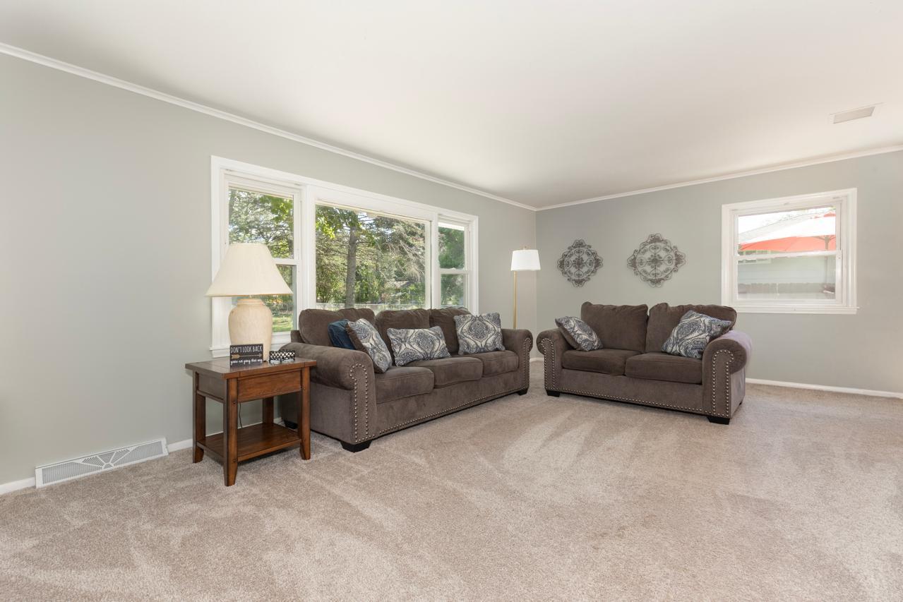 5301 Holiday Road
