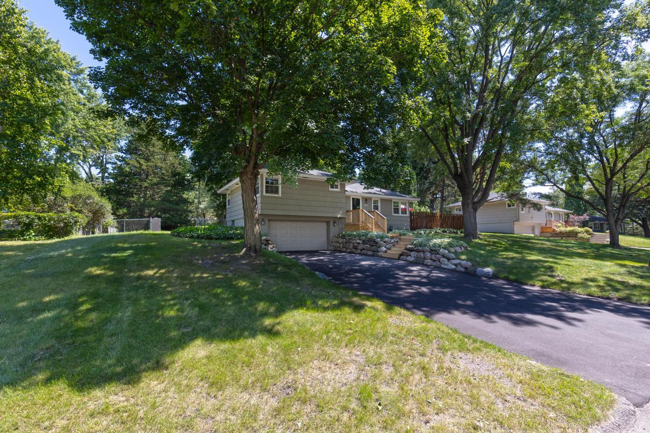 5301 Holiday Road