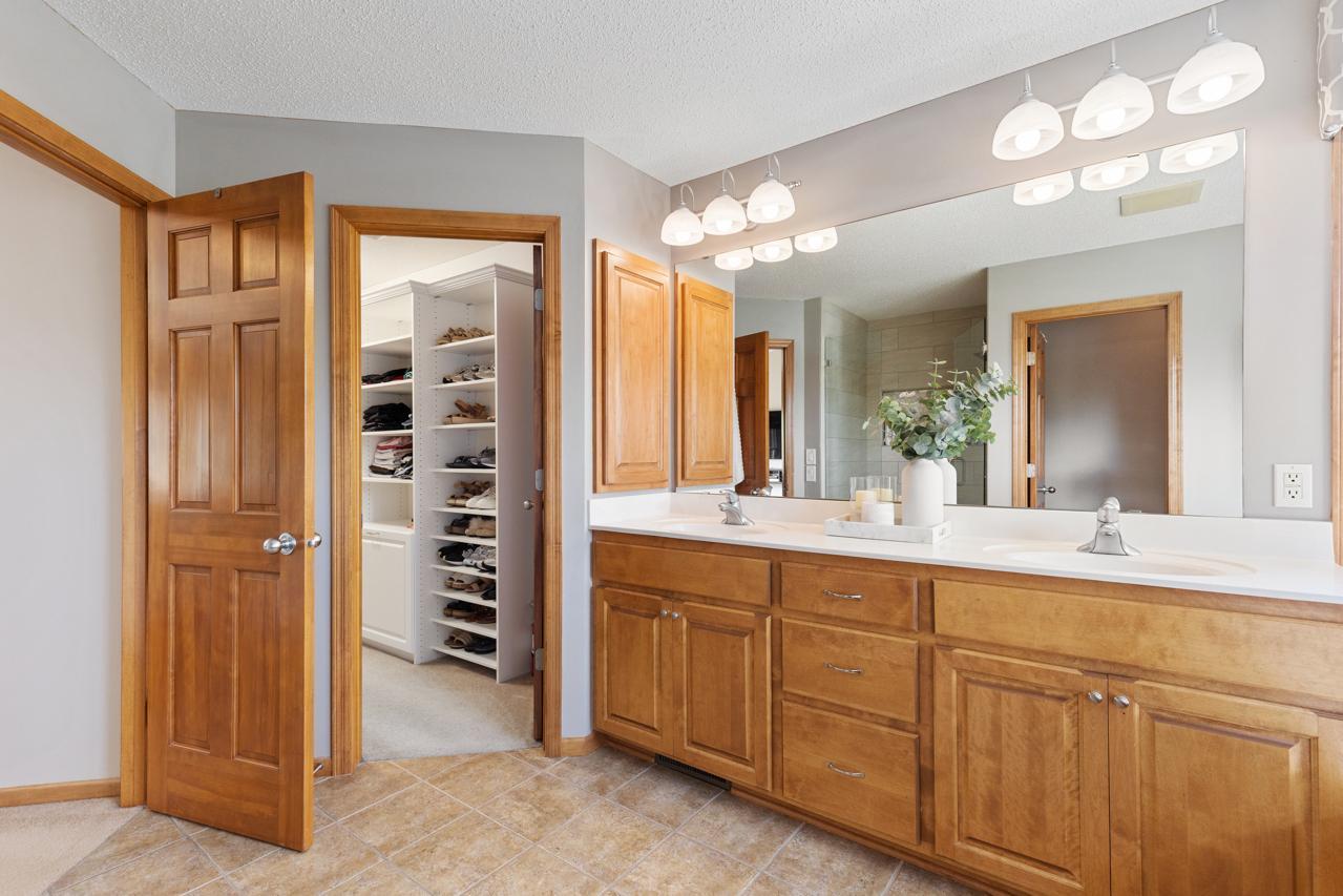 7431 Ridge Hill Road