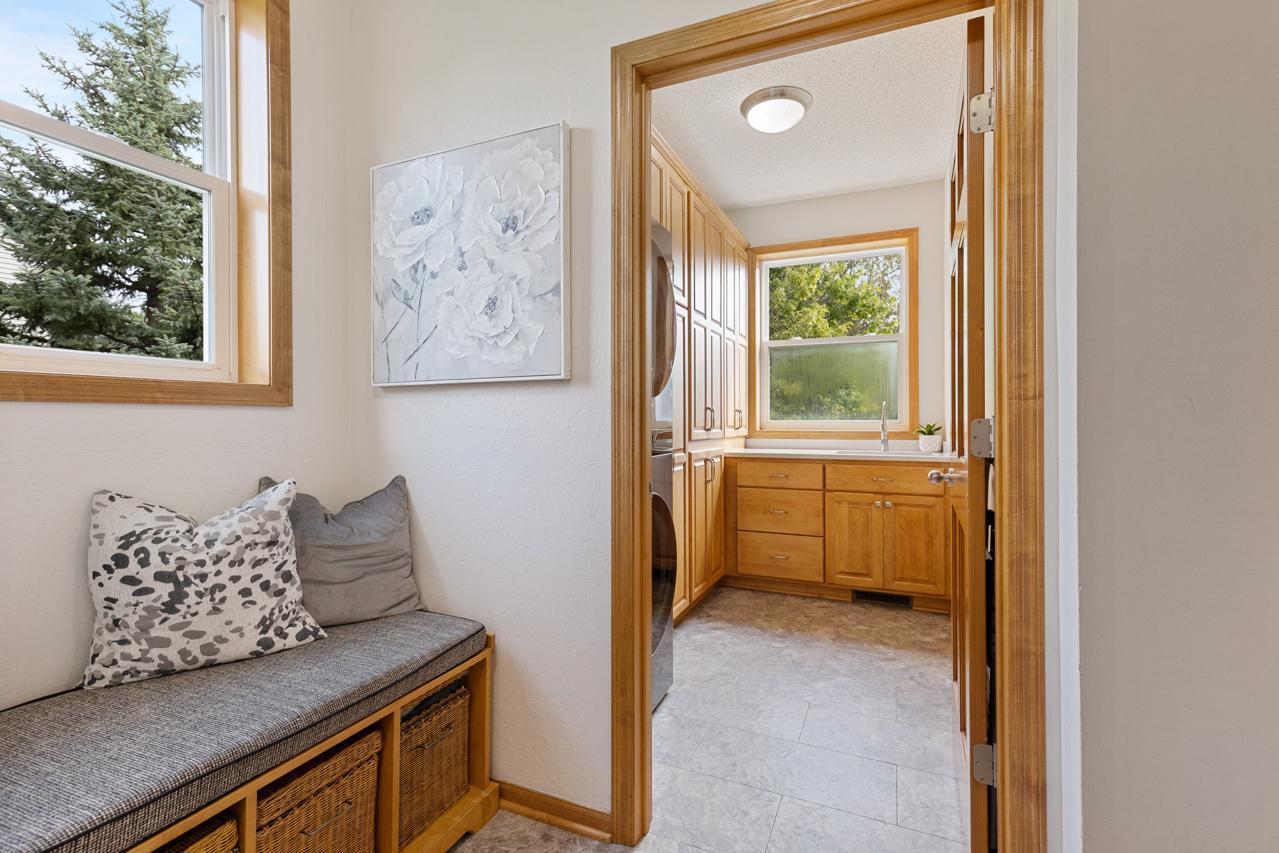 7431 Ridge Hill Road