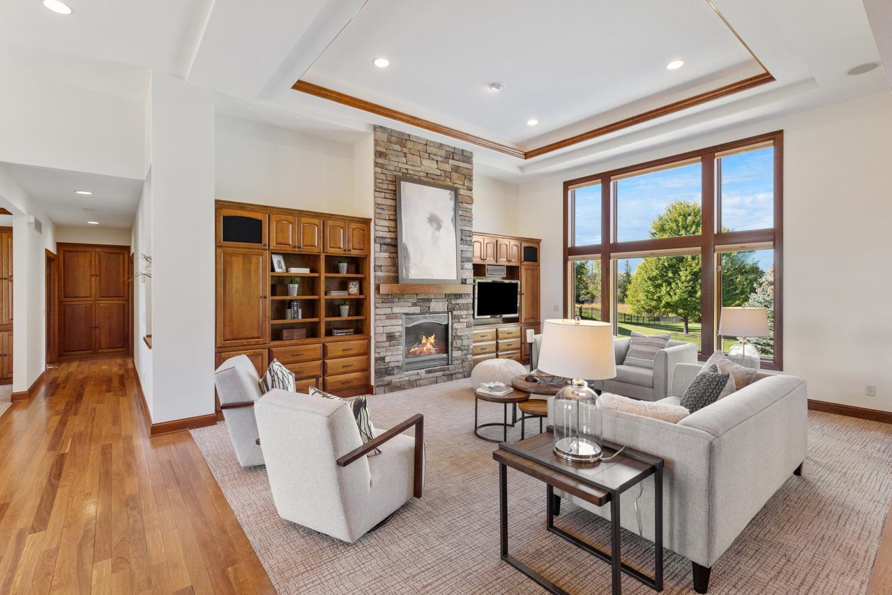 23841 Meadow Creek Drive