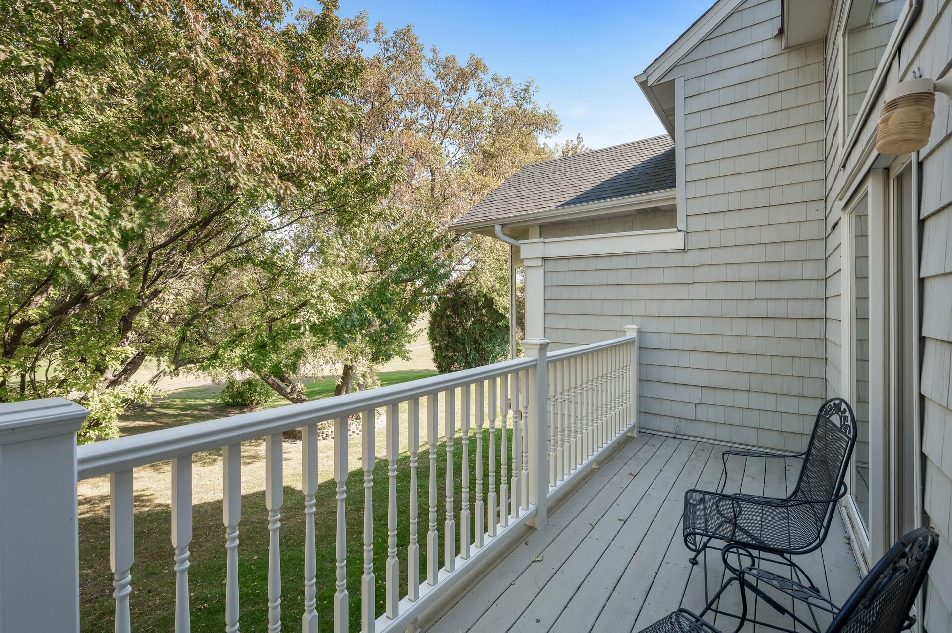 8800 Pointe Vista Drive