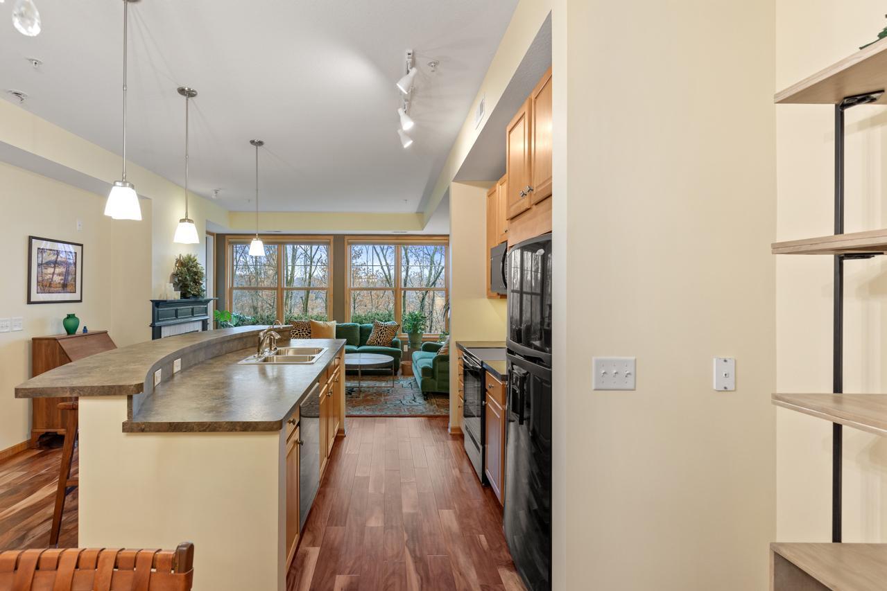 3110 N Chestnut Street Unit: 102