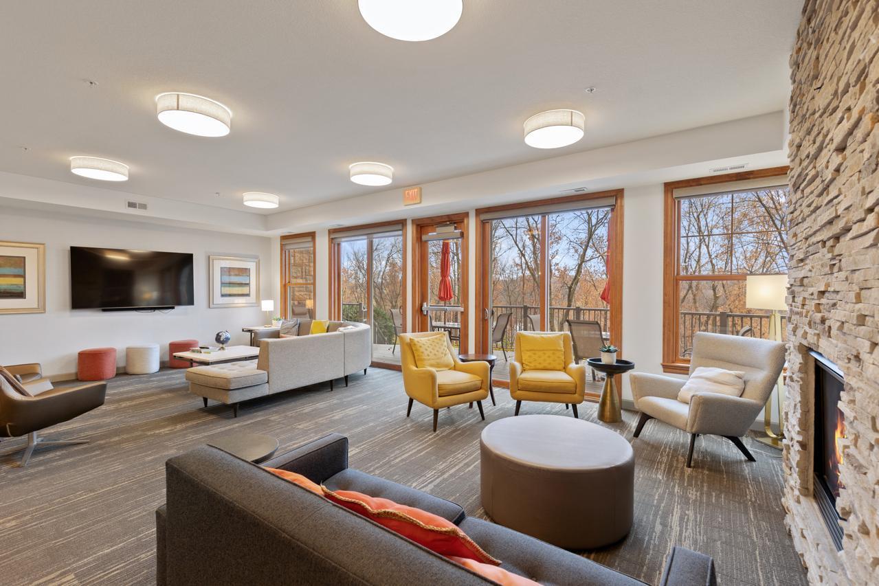 3110 N Chestnut Street Unit: 102