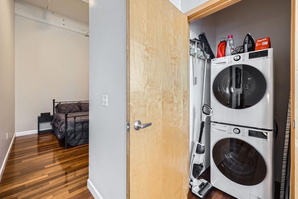 700 Washington Avenue N Unit: 418