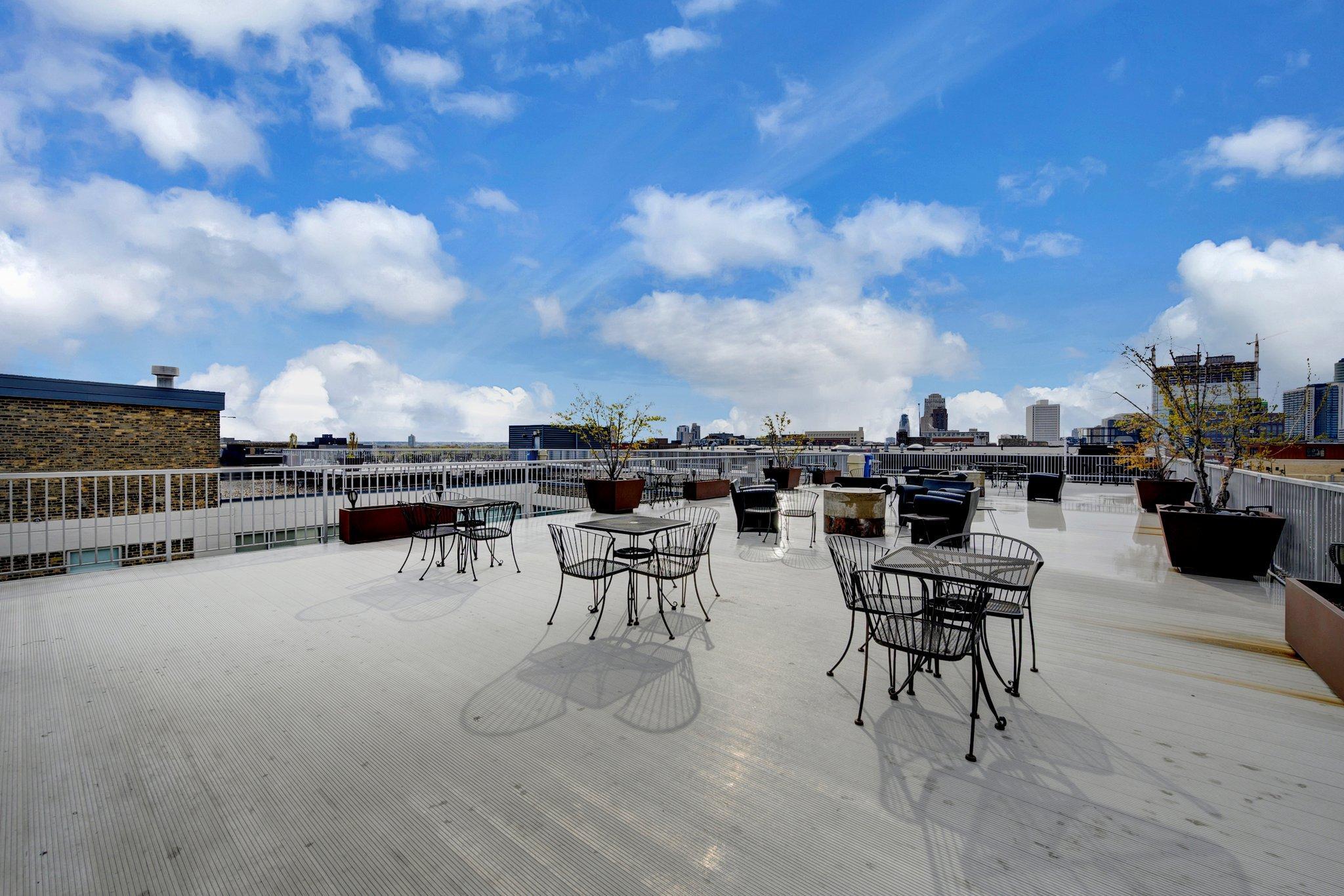700 Washington Avenue N Unit: 418