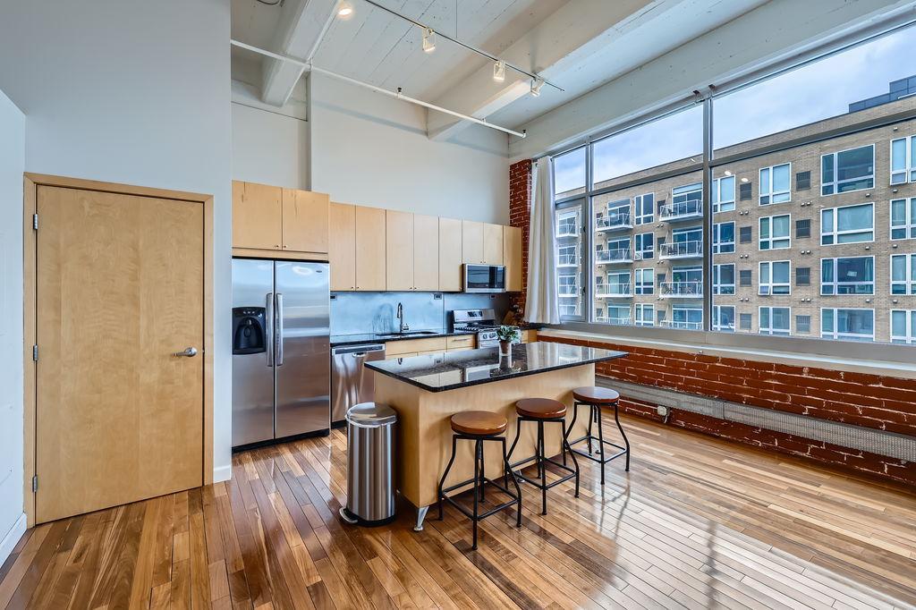 700 Washington Avenue N Unit: 418