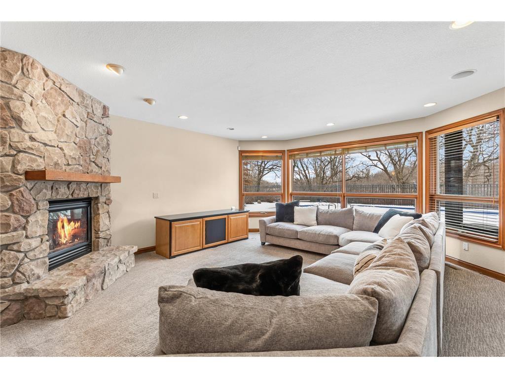 1475 River Shore Drive