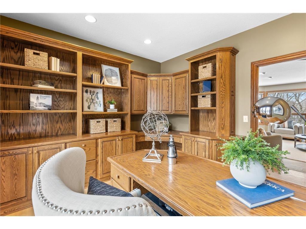 1475 River Shore Drive