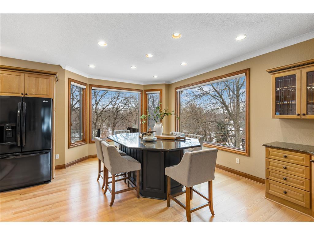 1475 River Shore Drive