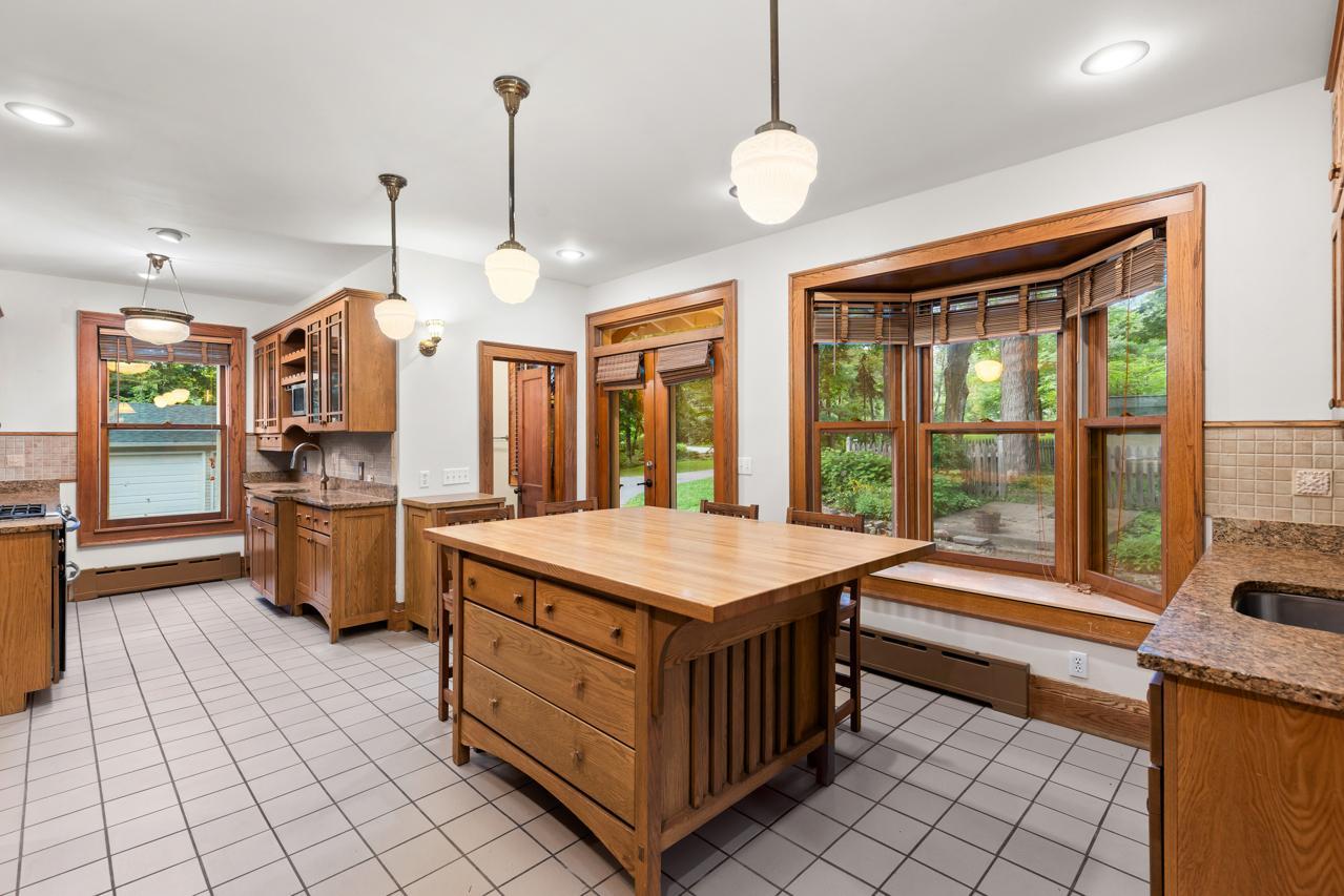 5190 Saint Albans Bay Road
