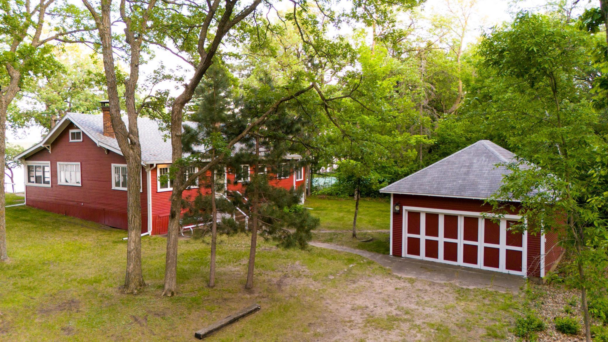 3011 Government Point Road NE