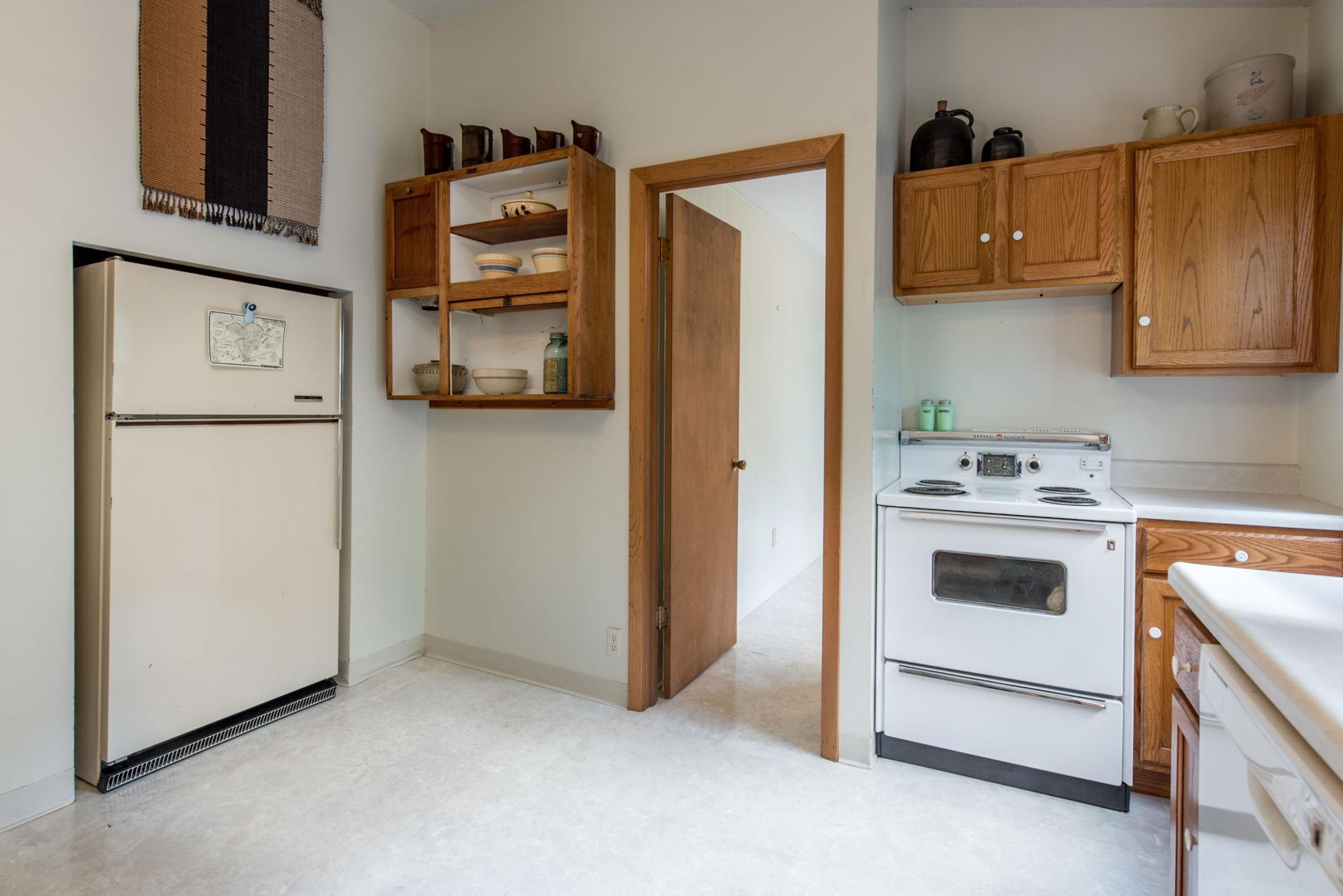 3011 Government Point Road NE