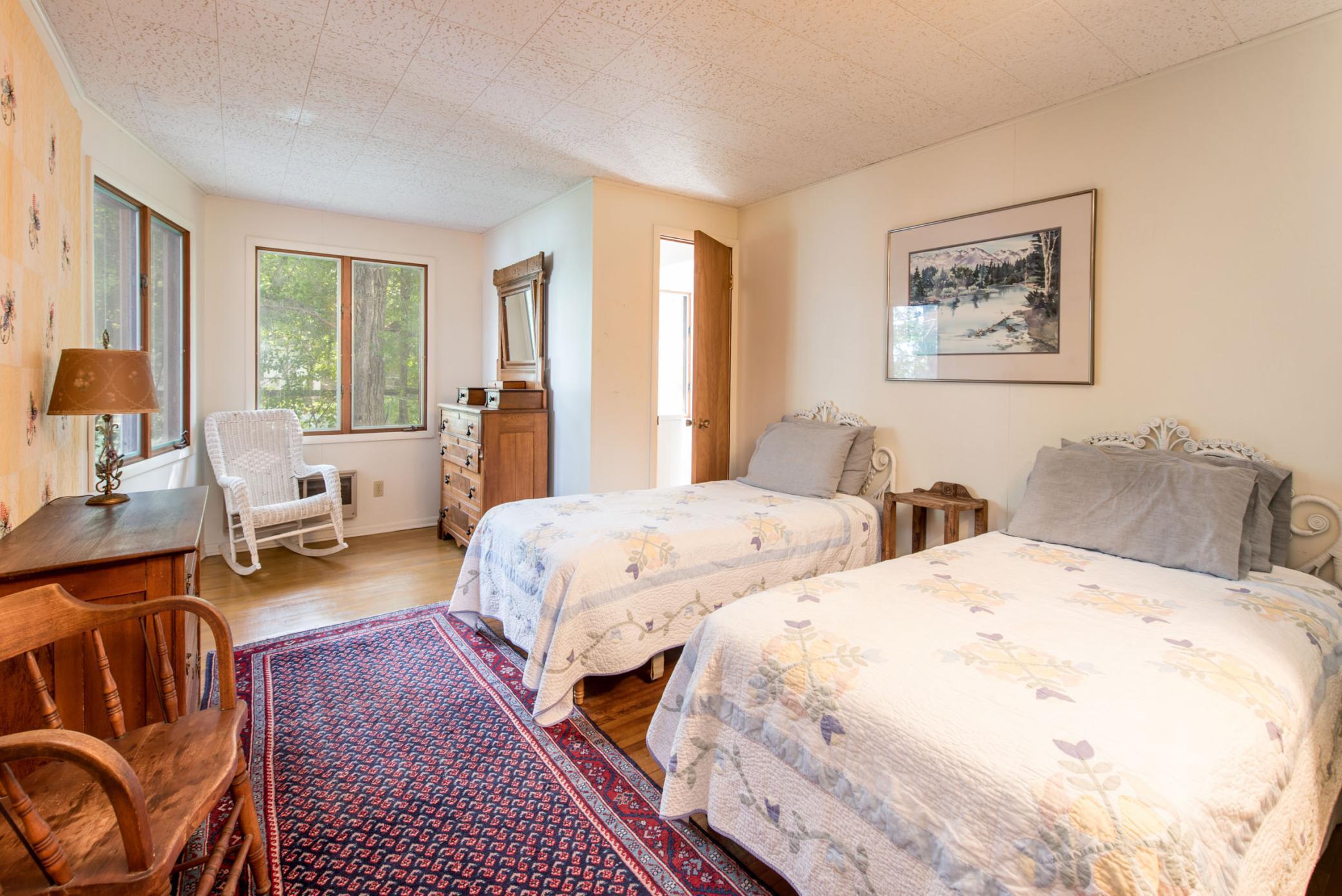 3011 Government Point Road NE