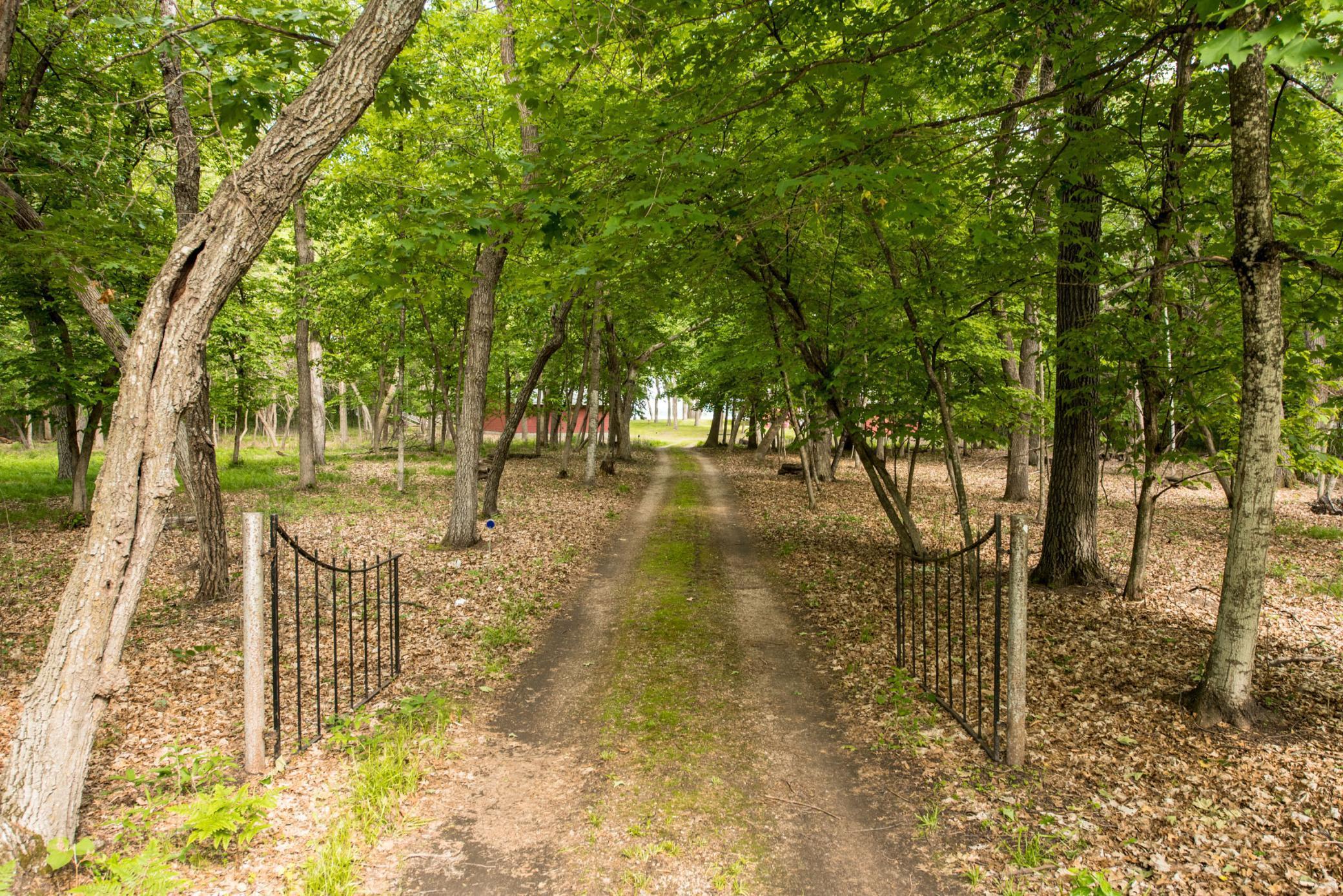 3011 Government Point Road NE