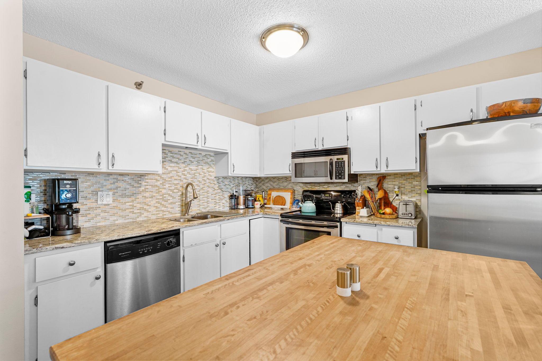 121 Washington Avenue S Unit: 513