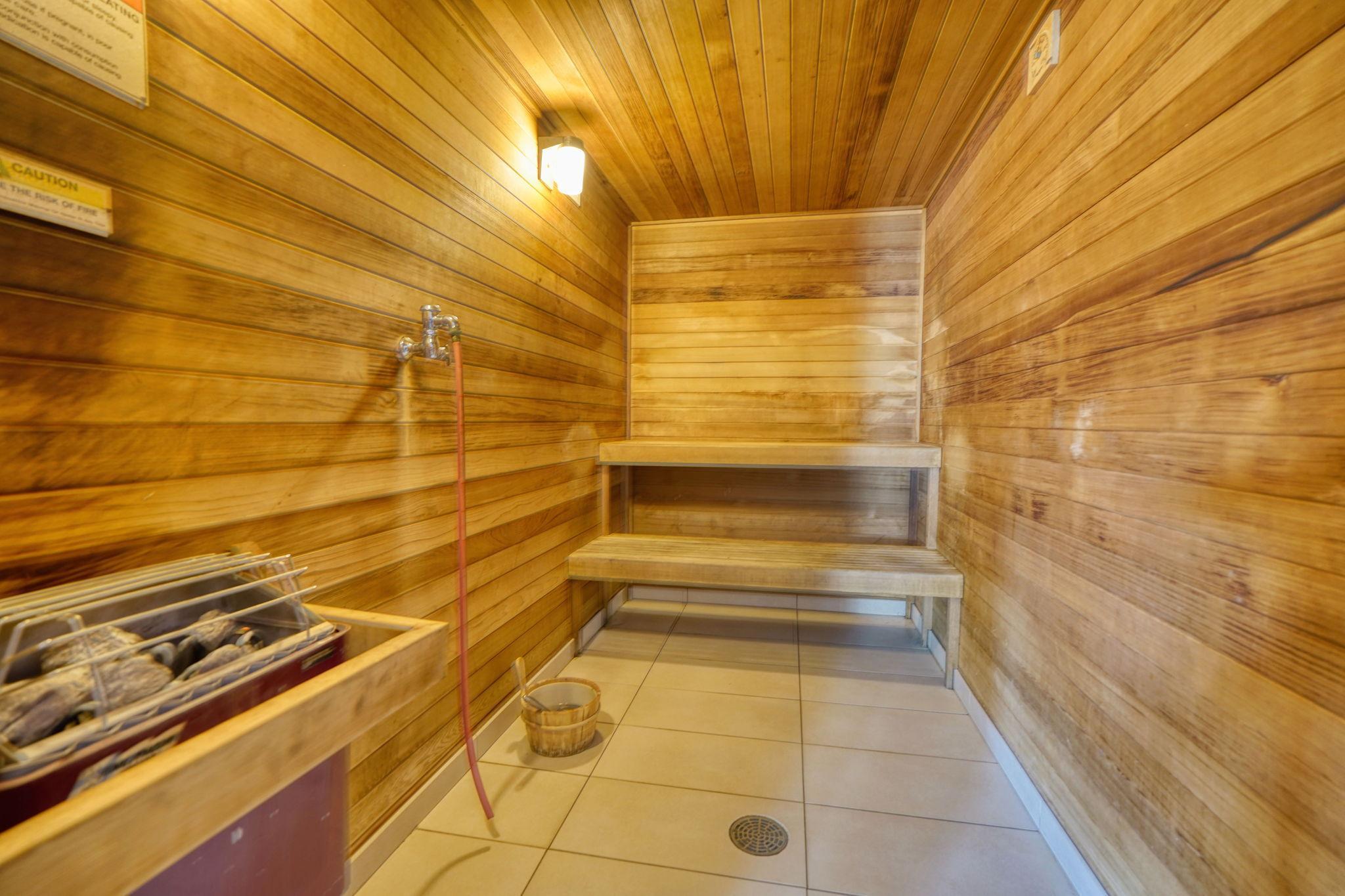 121 Washington Avenue S Unit: 513