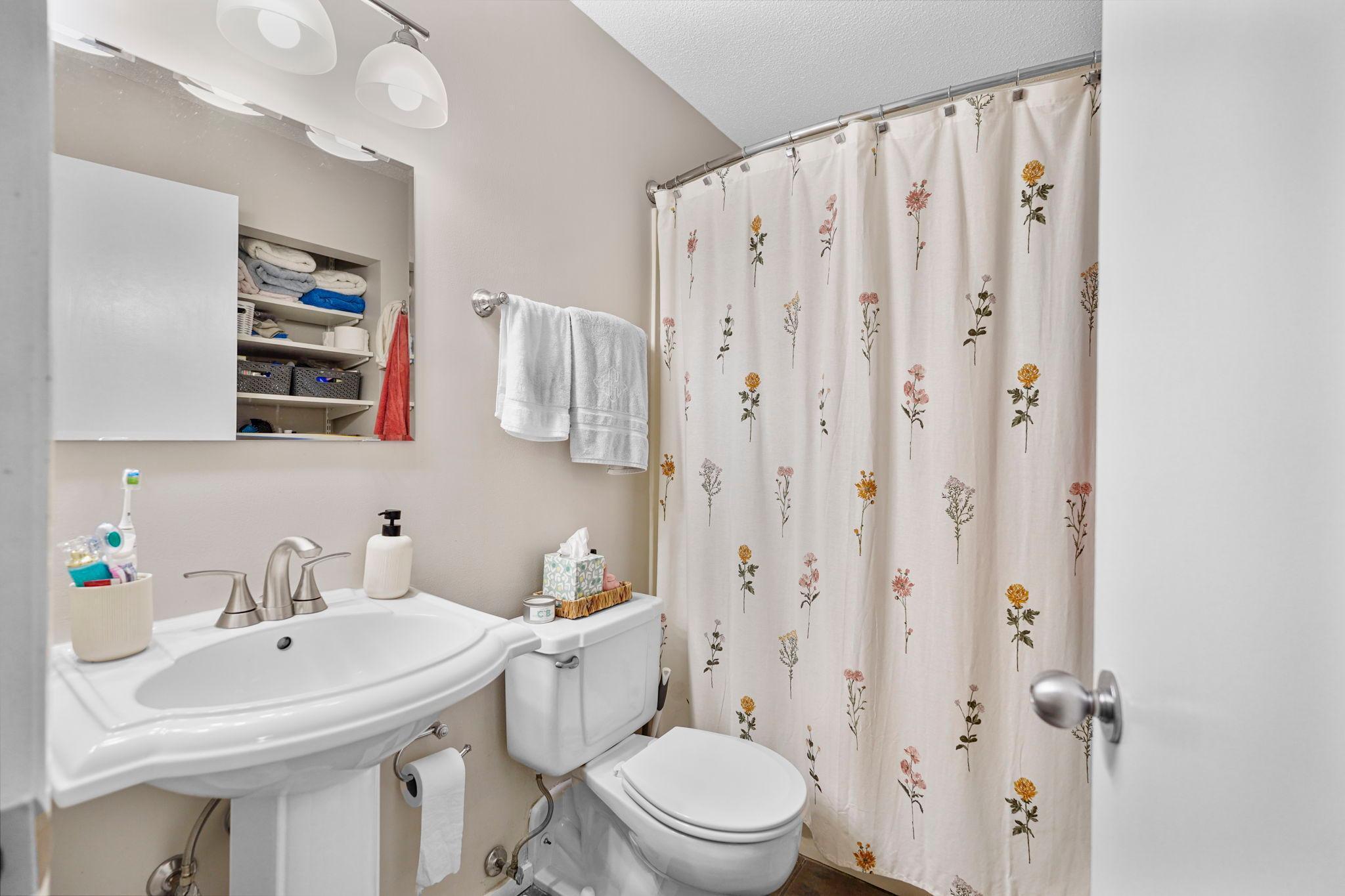 121 Washington Avenue S Unit: 513