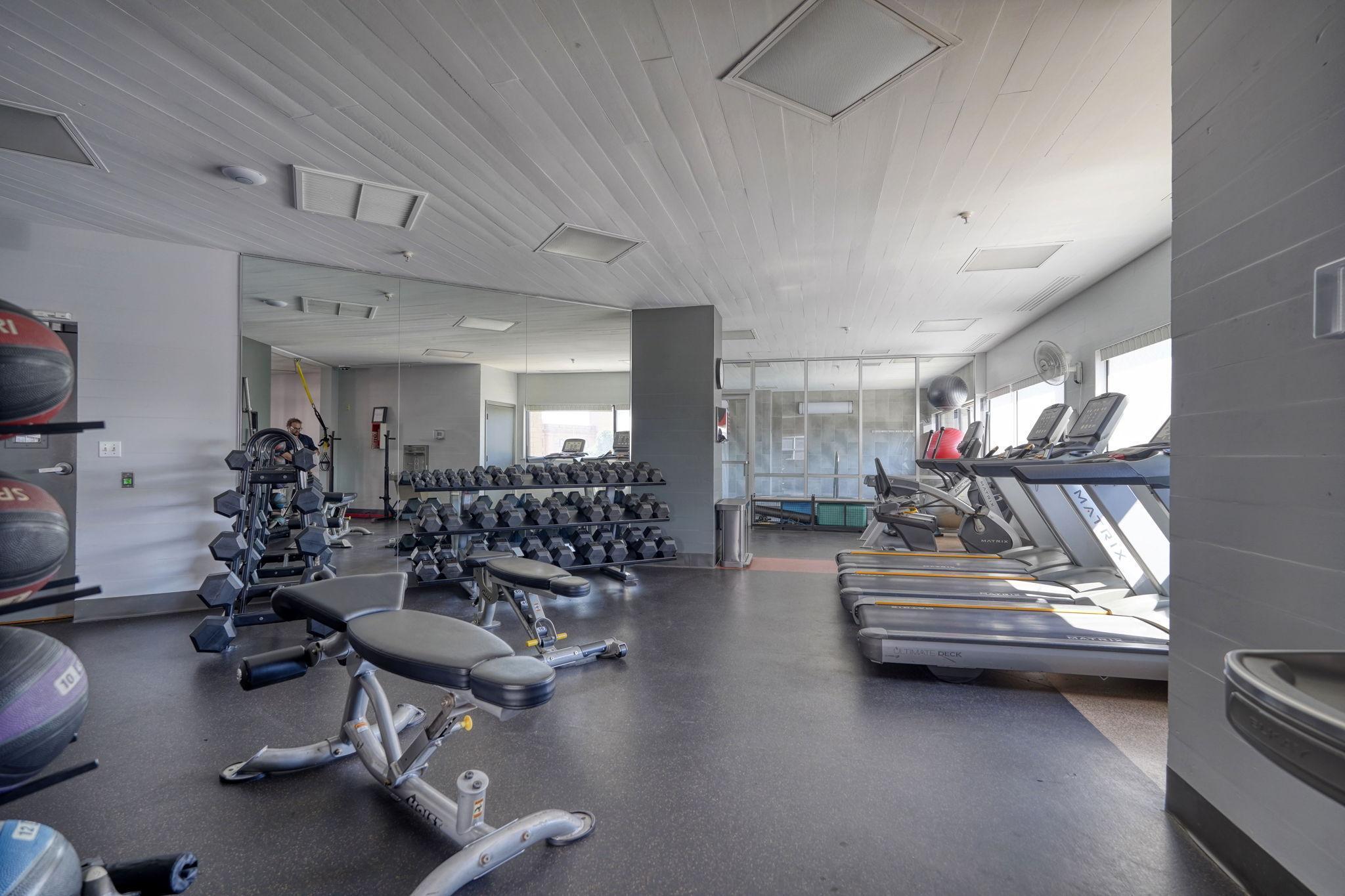 121 Washington Avenue S Unit: 513