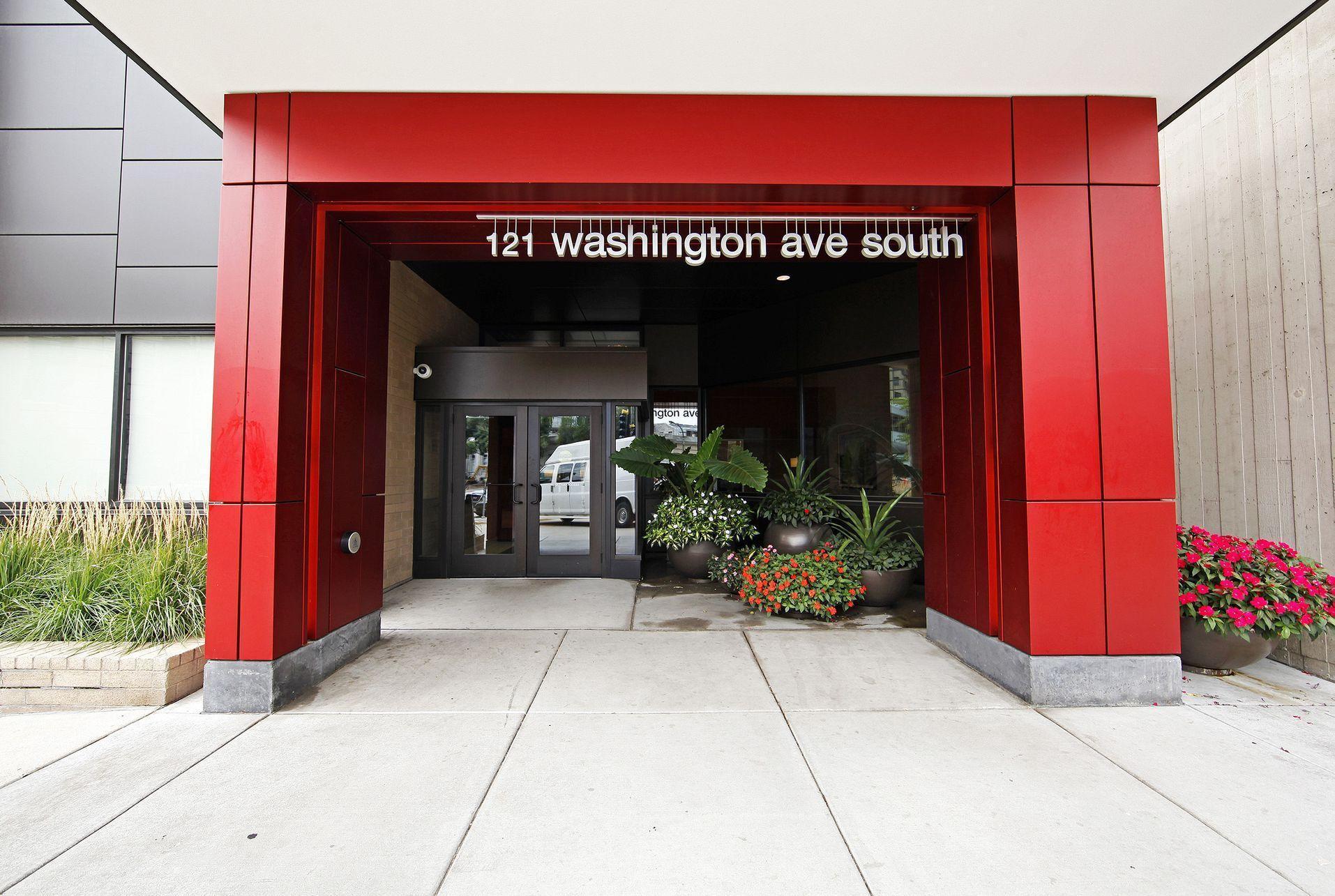 121 Washington Avenue S Unit: 513
