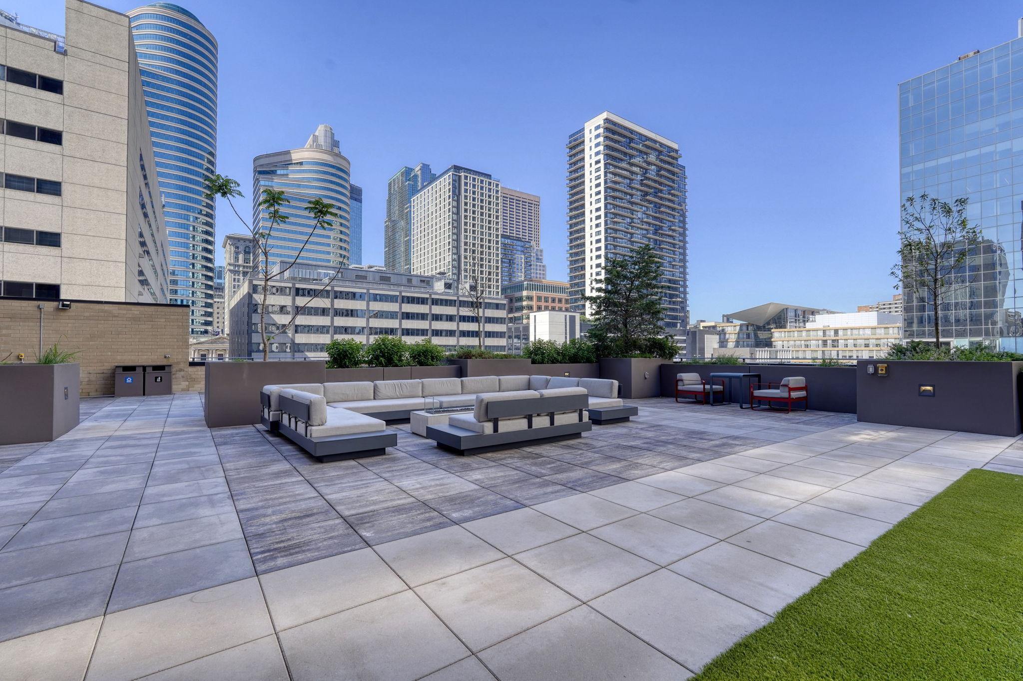 121 Washington Avenue S Unit: 513