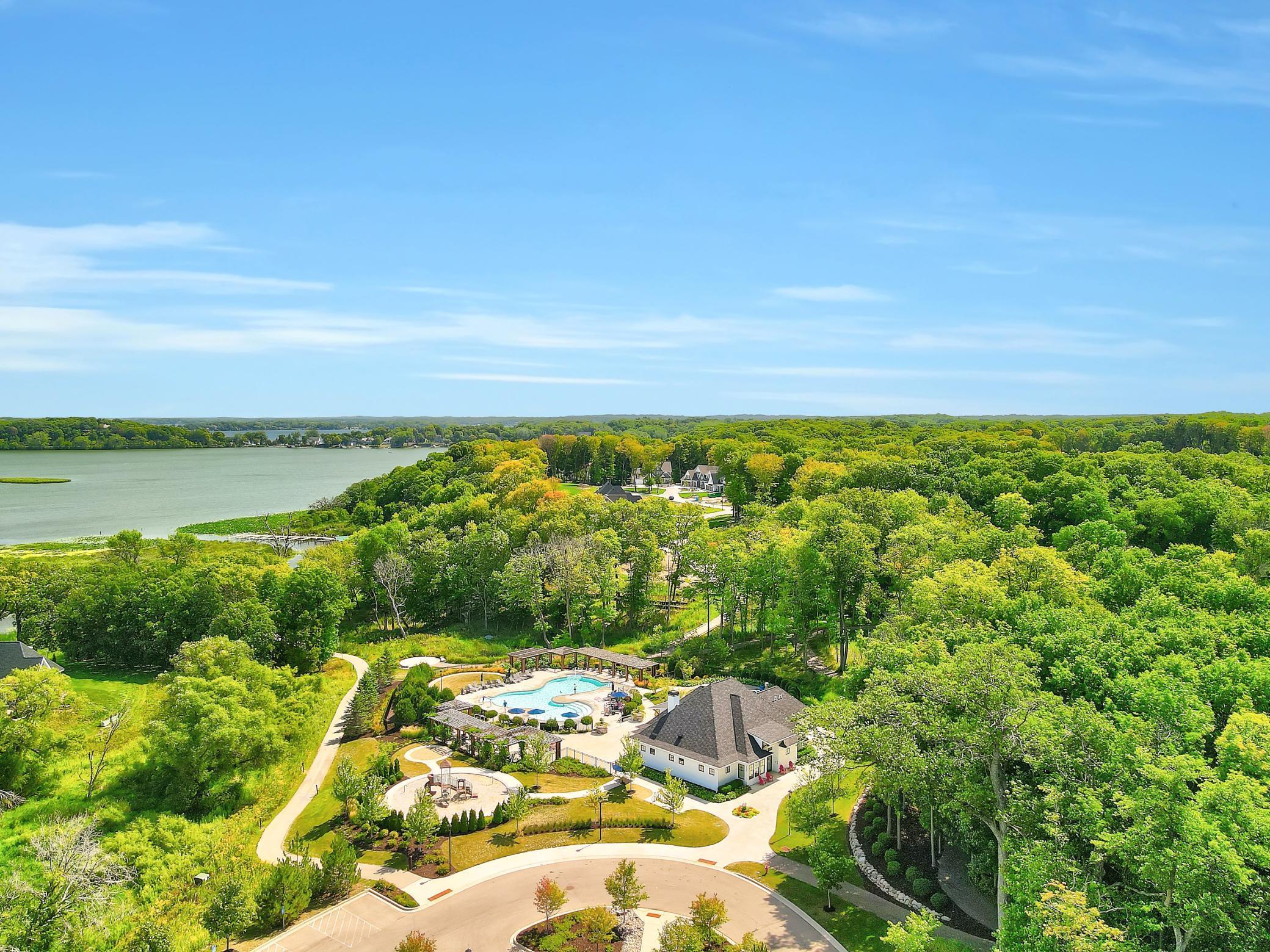 4578 Woodland Cove Parkway