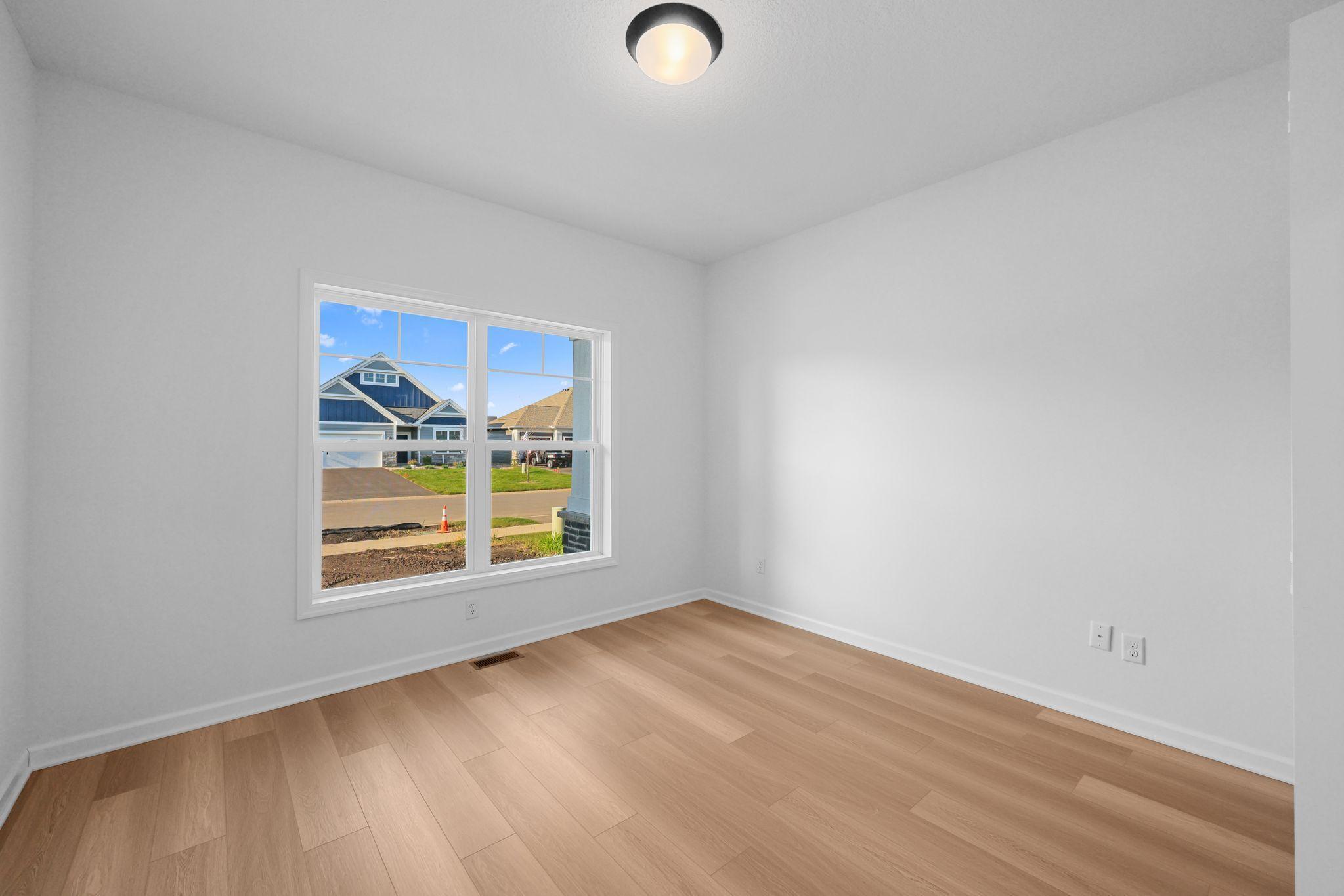 4578 Woodland Cove Parkway