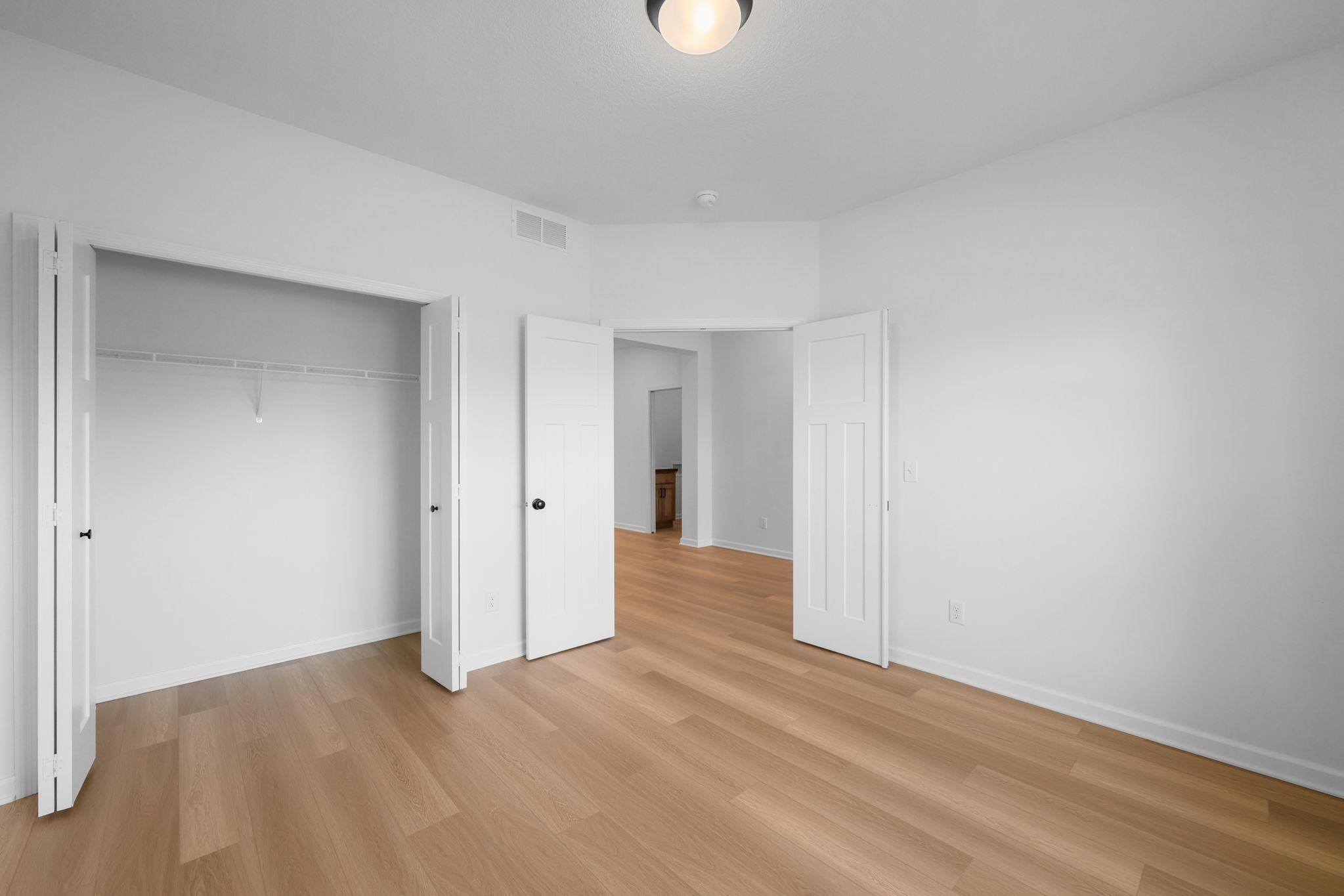 4578 Woodland Cove Parkway