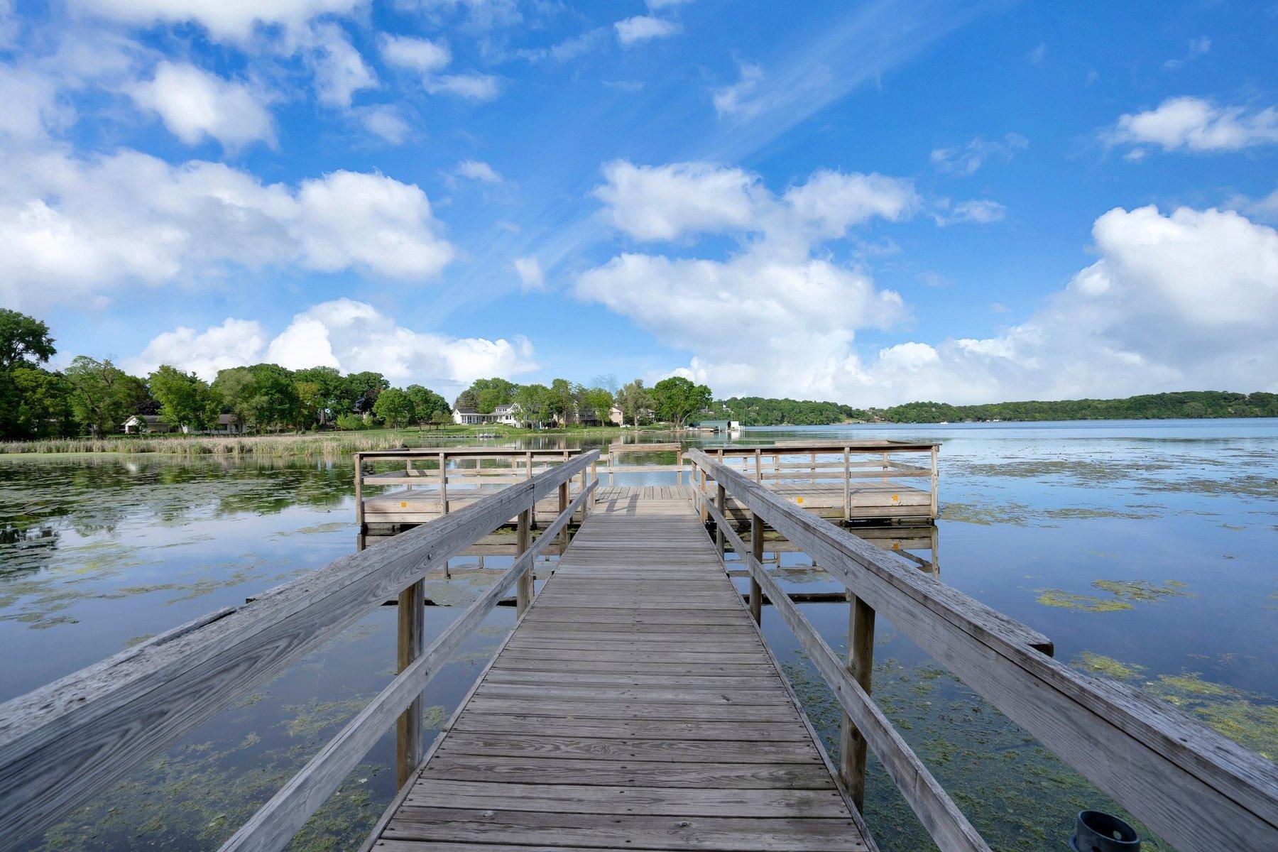 4578 Woodland Cove Parkway