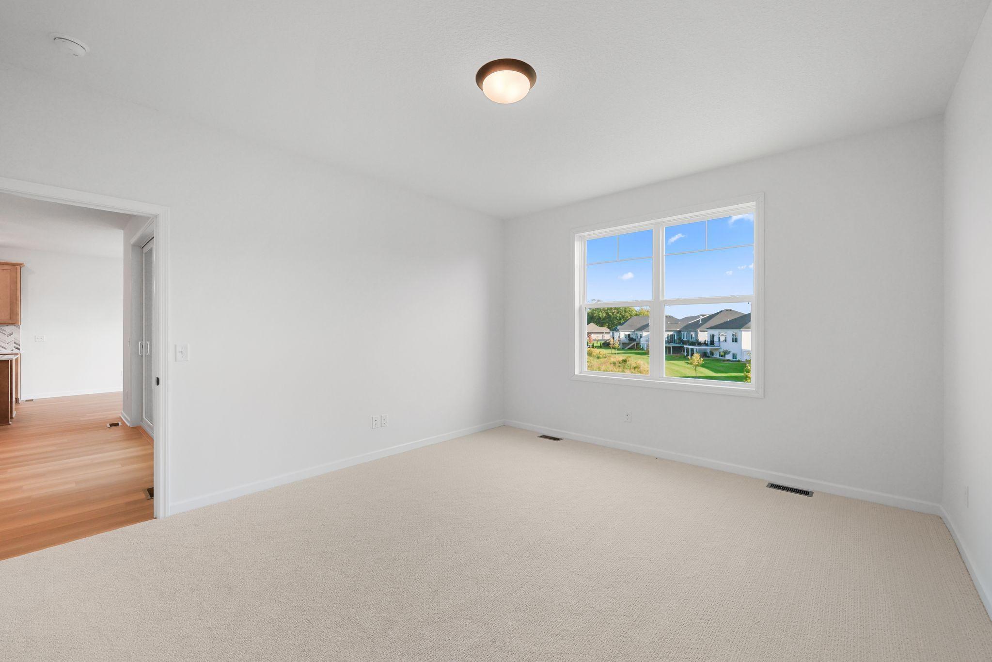 4578 Woodland Cove Parkway