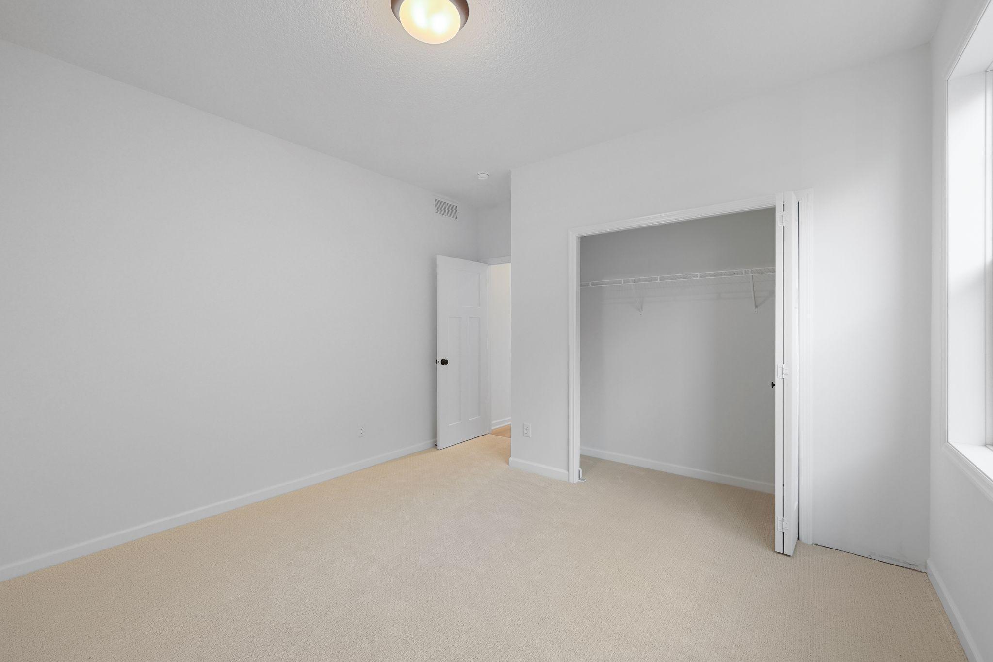 4578 Woodland Cove Parkway