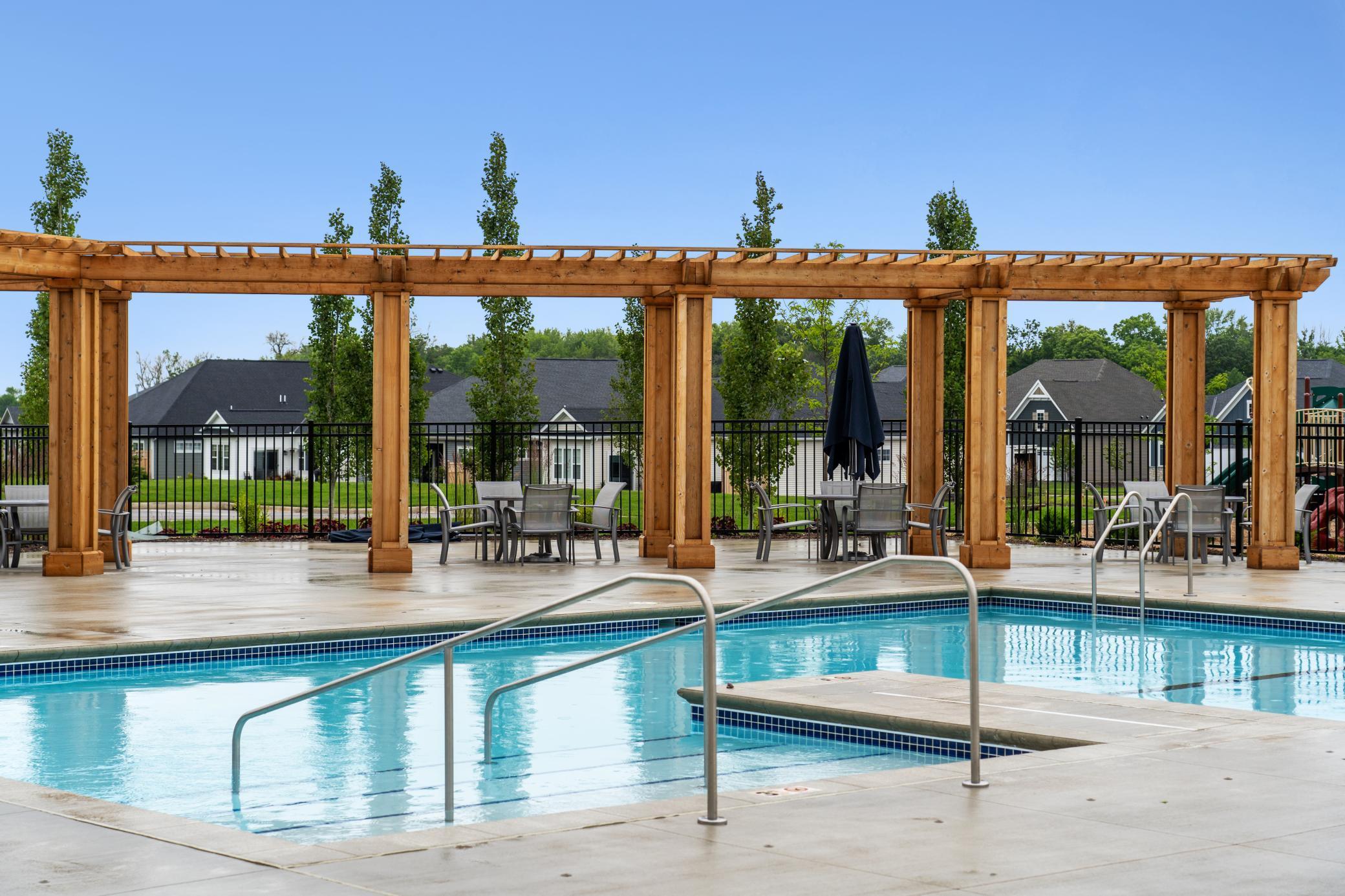 4578 Woodland Cove Parkway