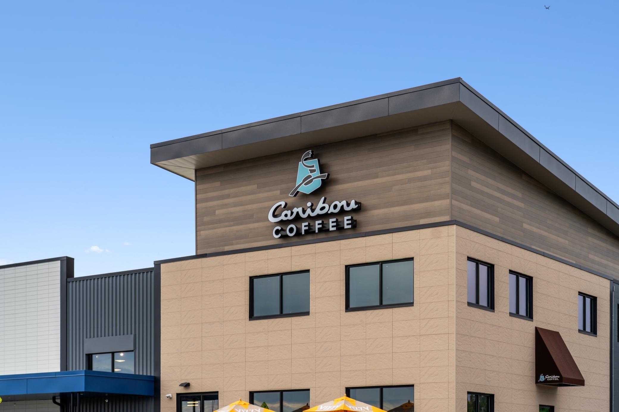 4578 Woodland Cove Parkway