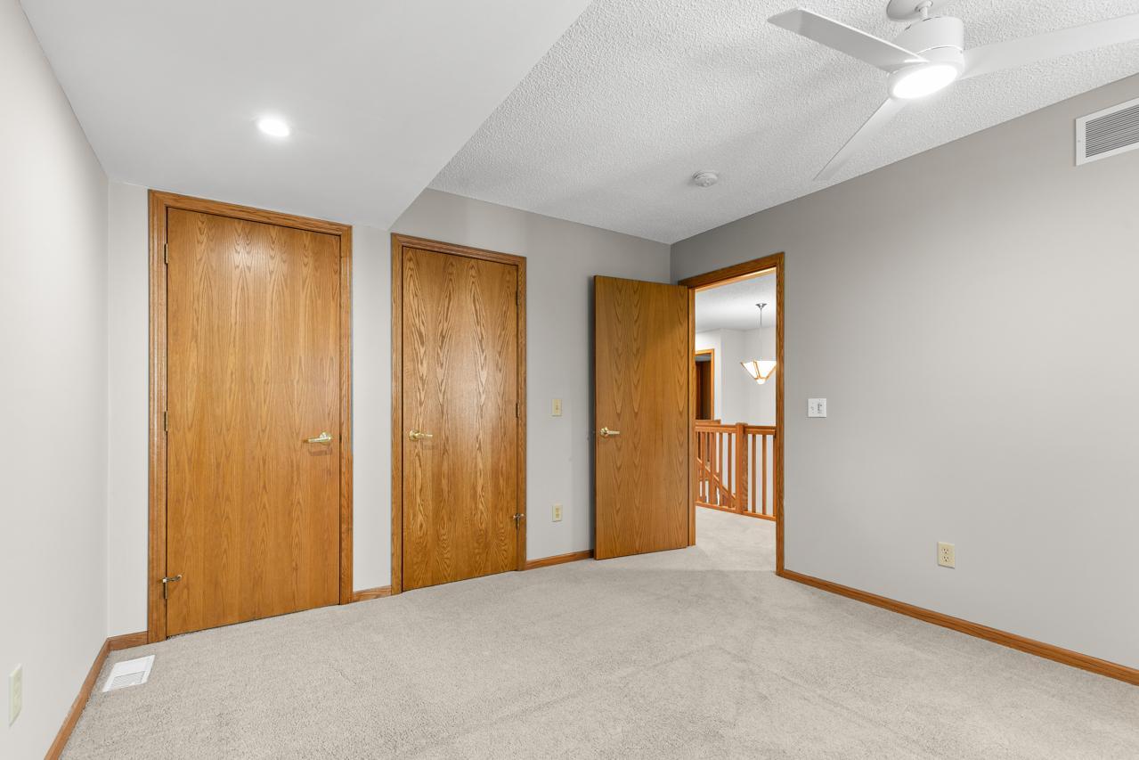7291 Upper 136th Street W