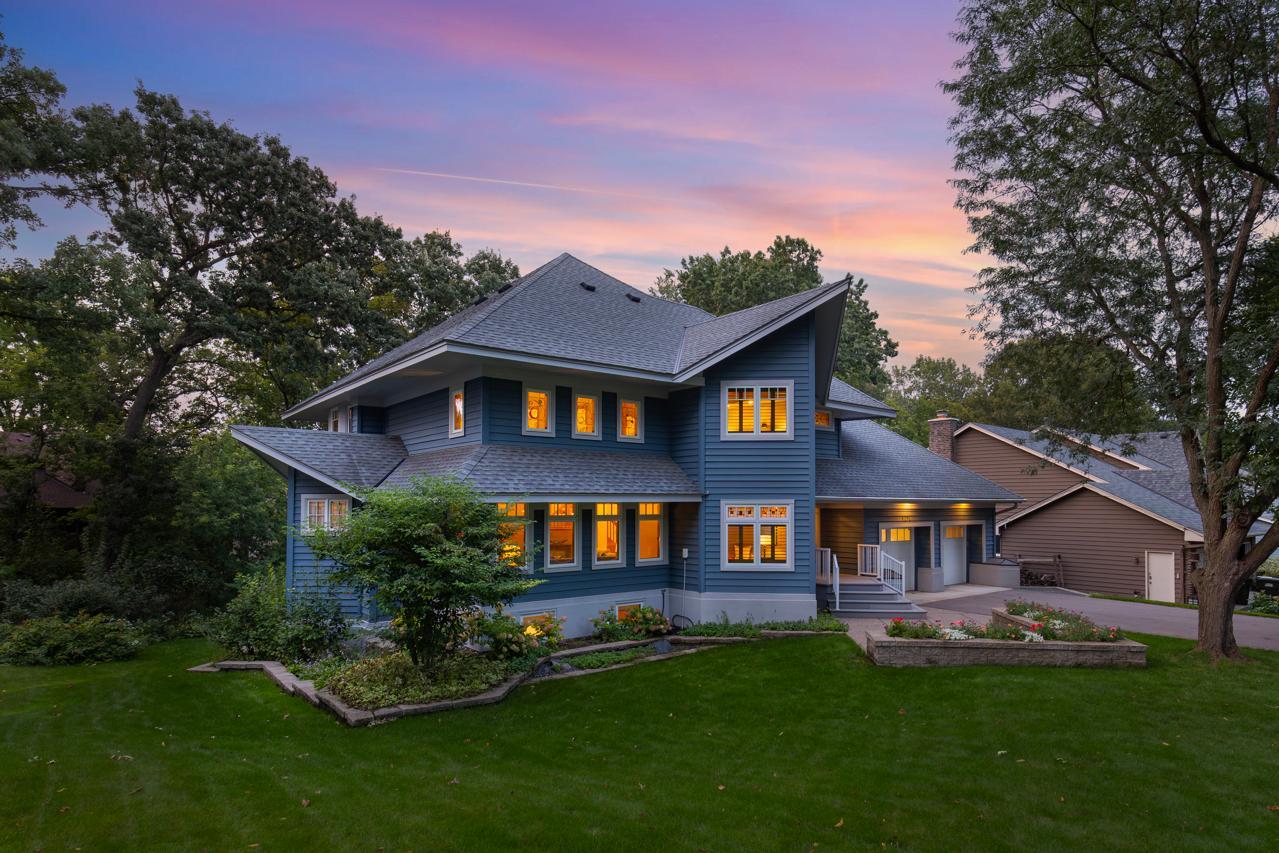 7291 Upper 136th Street W