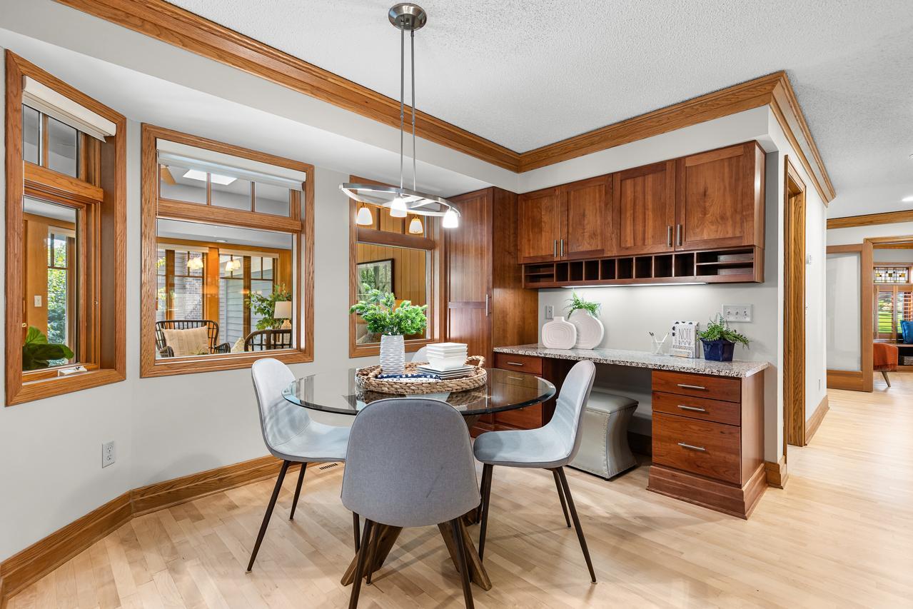7291 Upper 136th Street W
