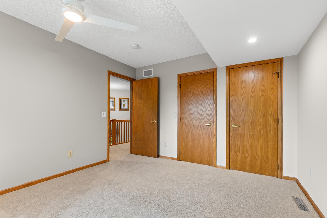 7291 Upper 136th Street W