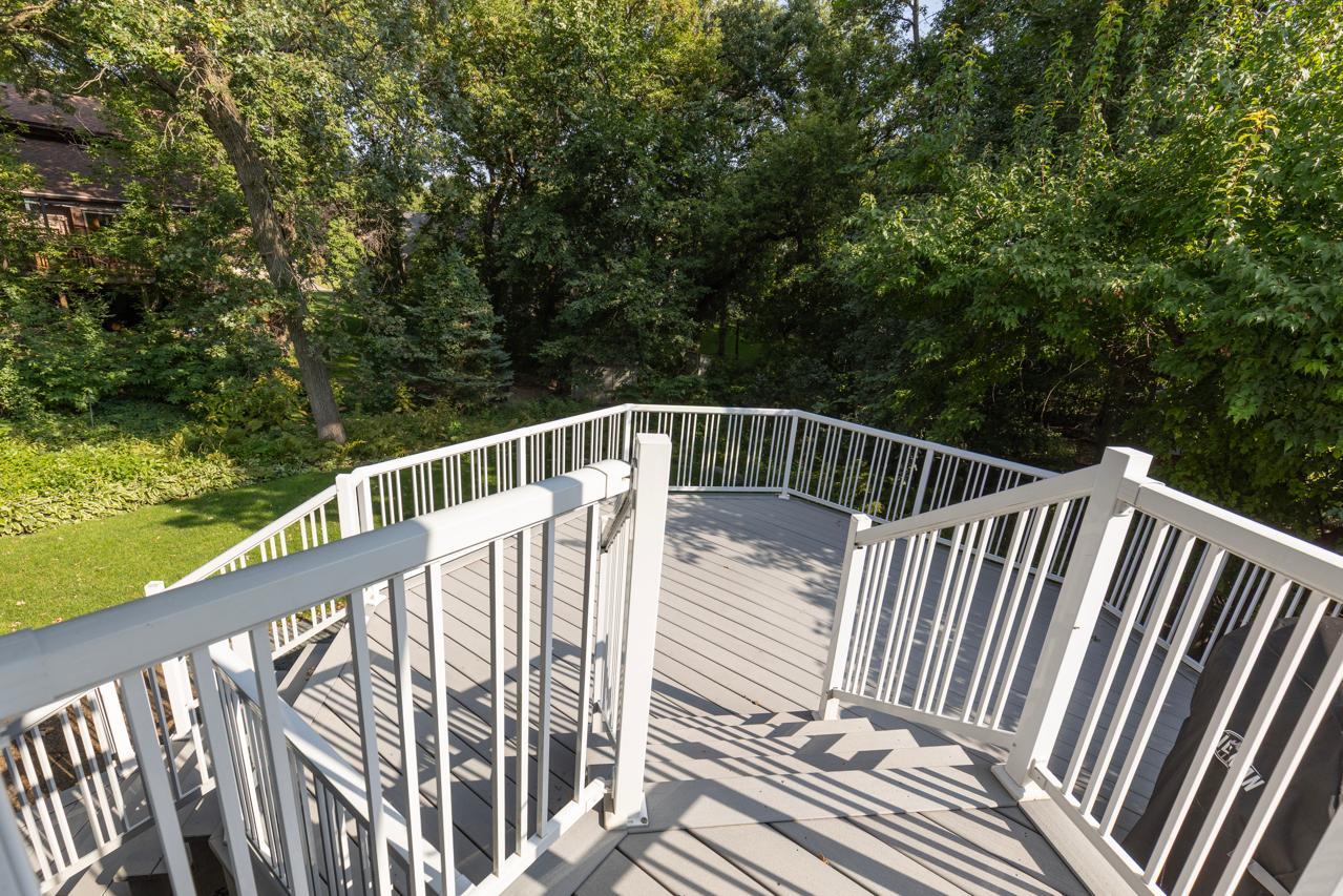 7291 Upper 136th Street W