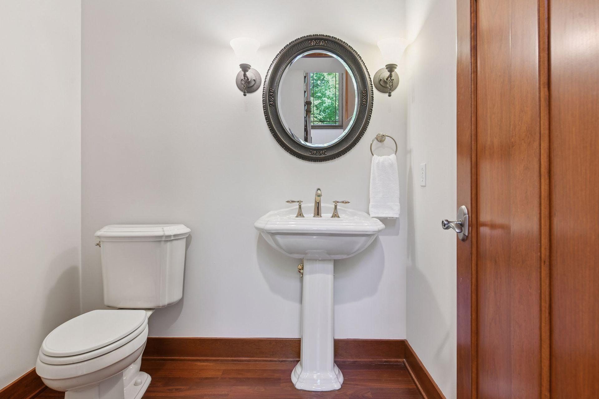 4694 Baycliffe Drive