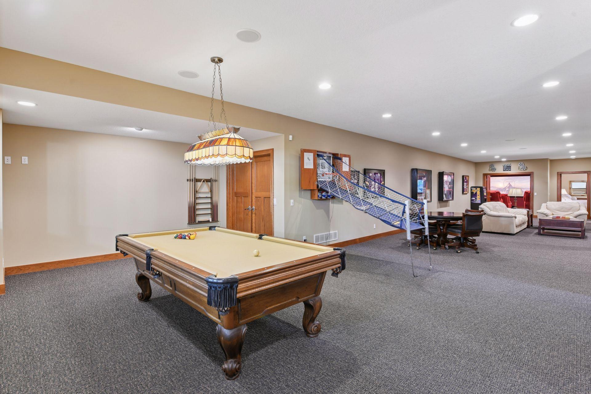 4694 Baycliffe Drive