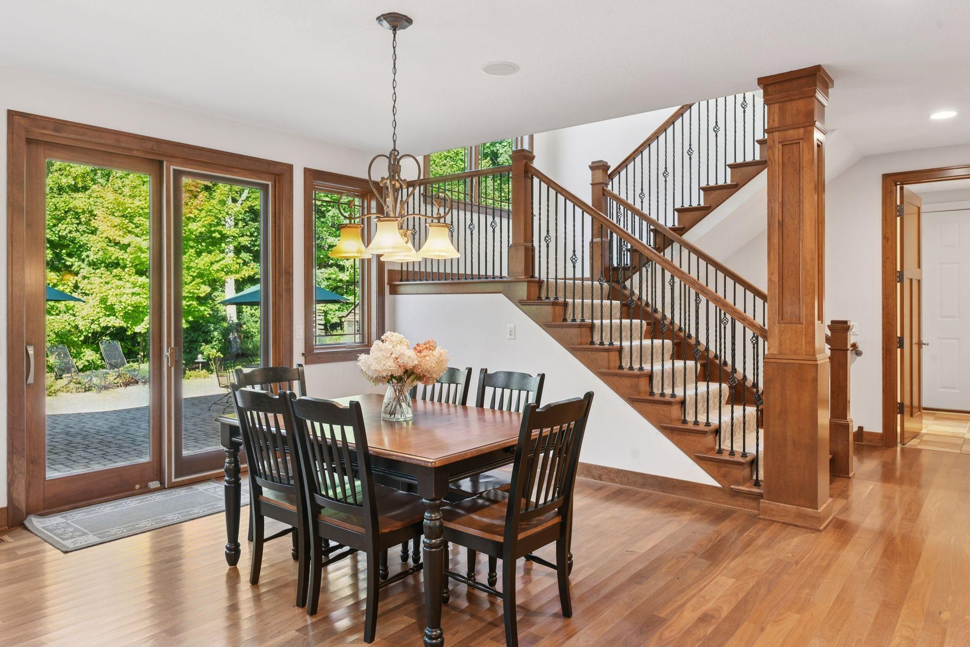 4694 Baycliffe Drive