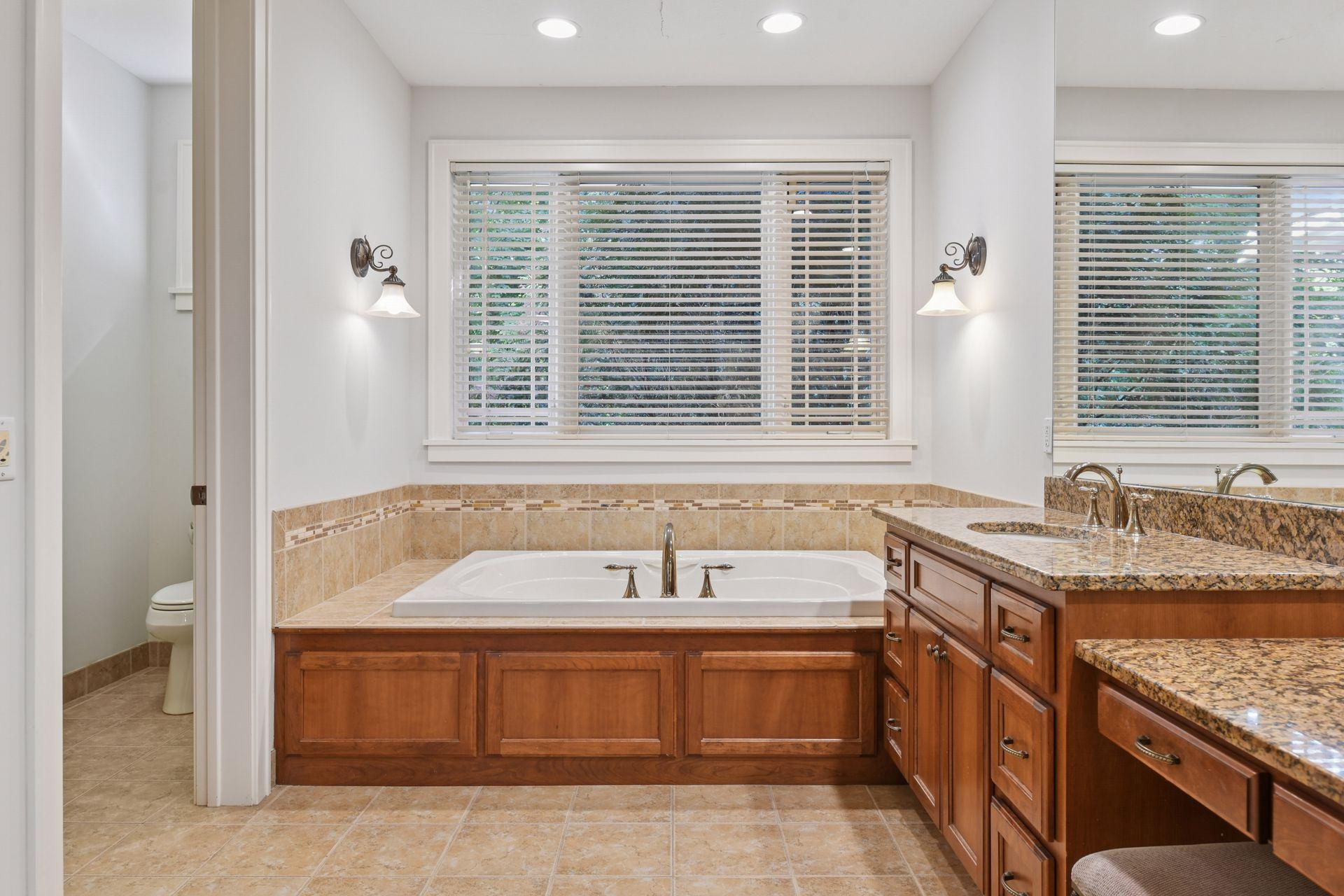 4694 Baycliffe Drive