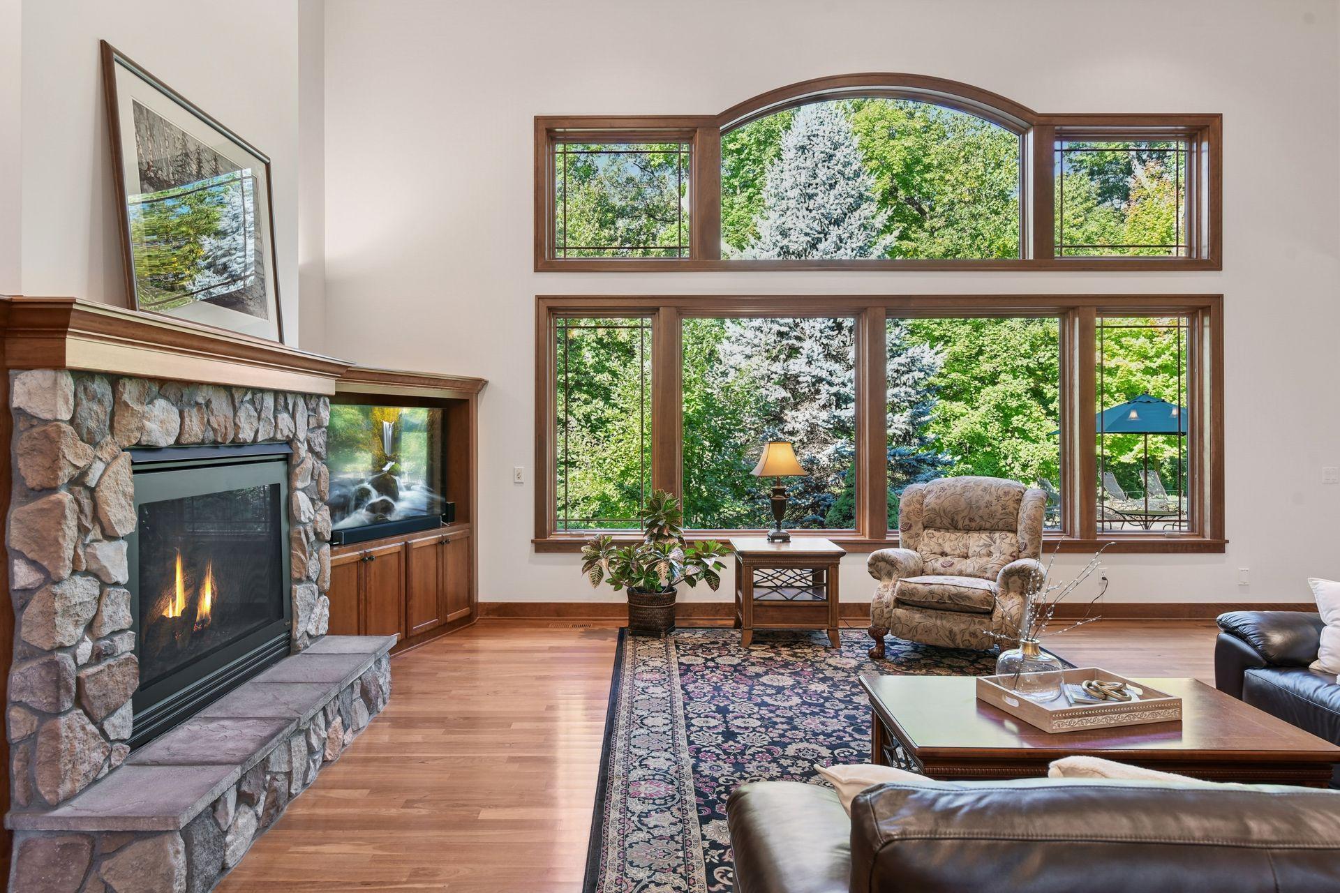 4694 Baycliffe Drive