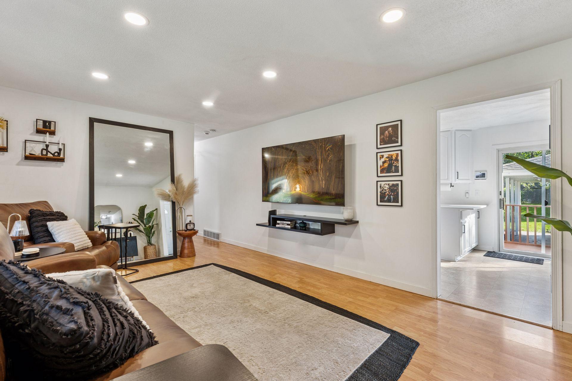 12057 Jefferson Street NE