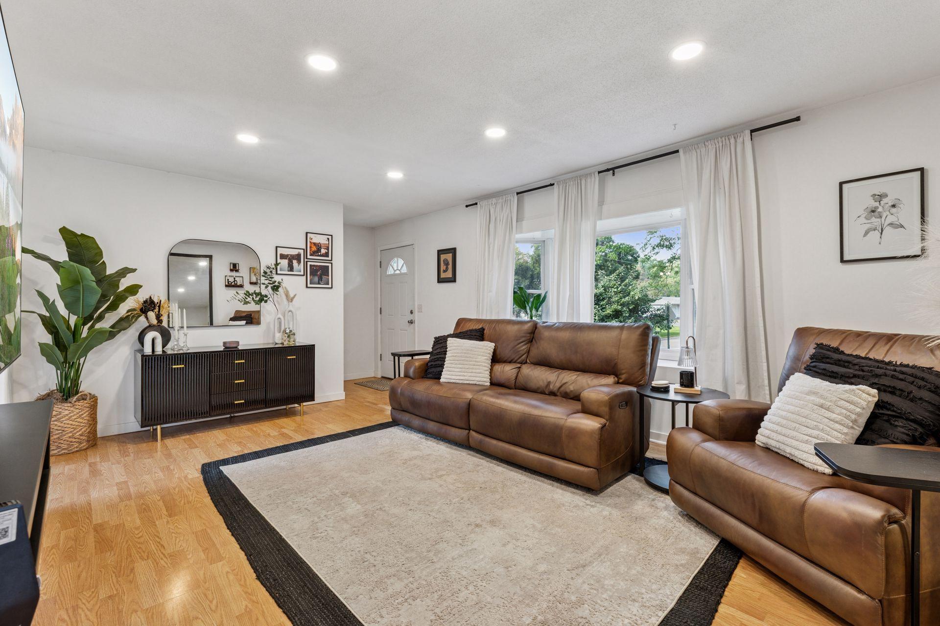 12057 Jefferson Street NE