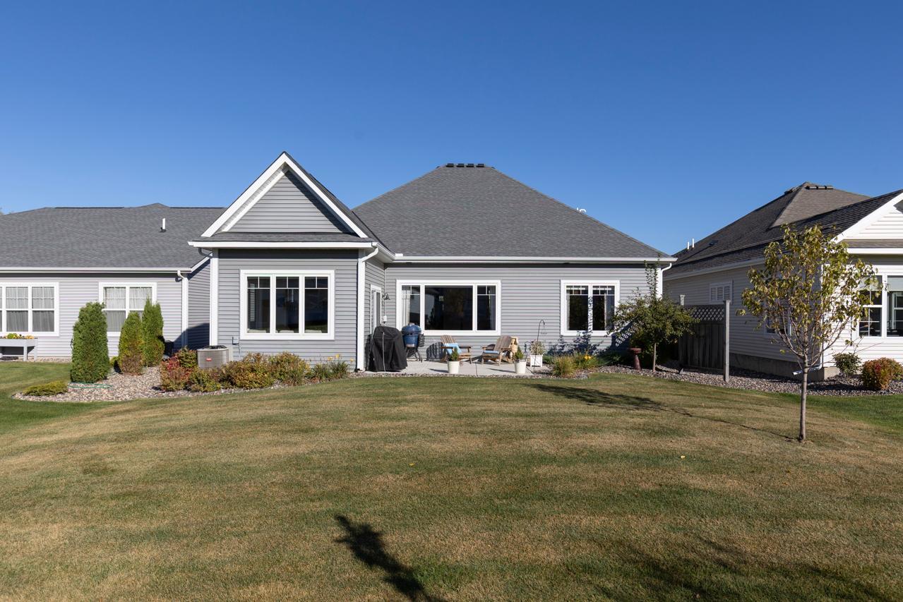 6761 Bellflower Drive