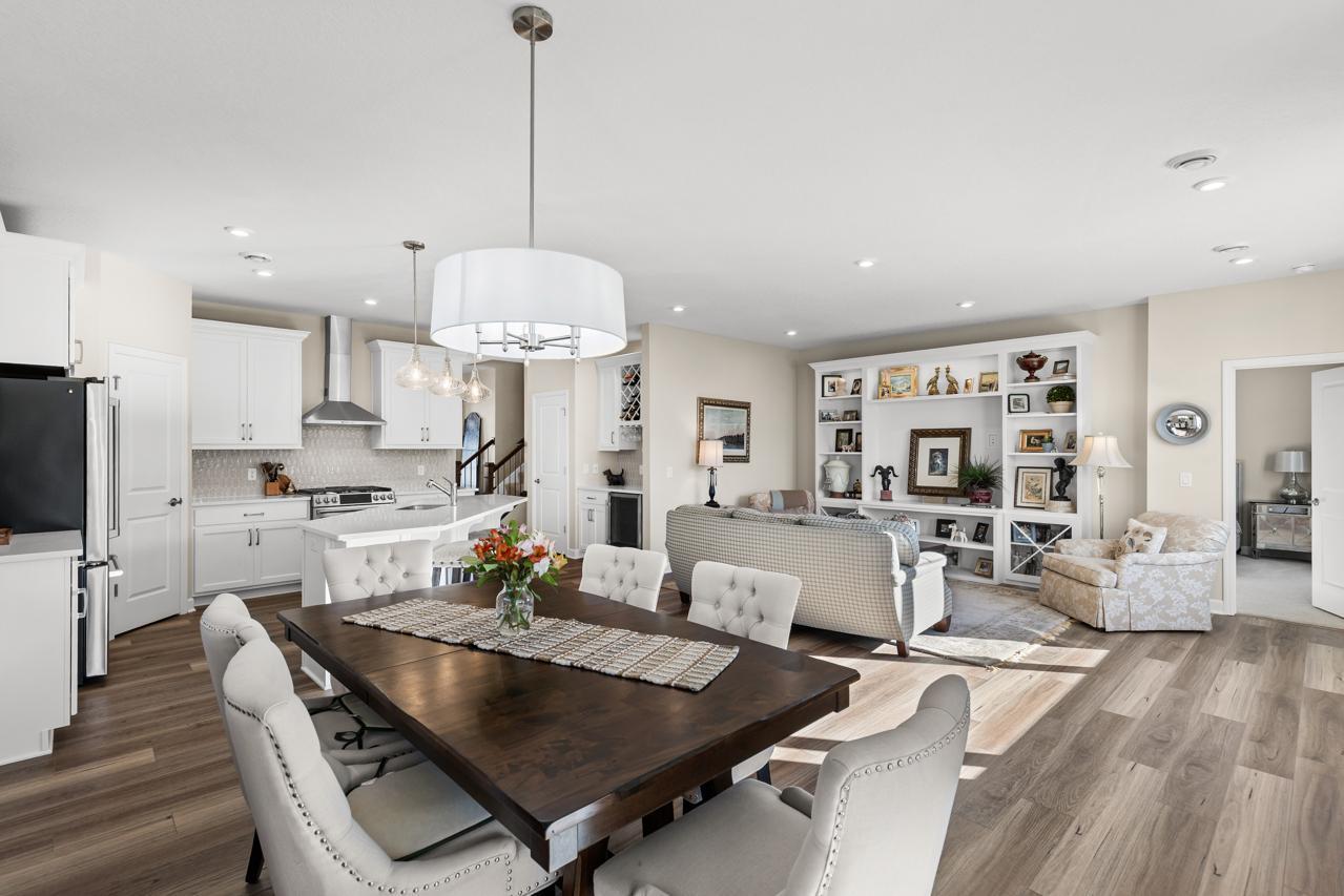 6761 Bellflower Drive