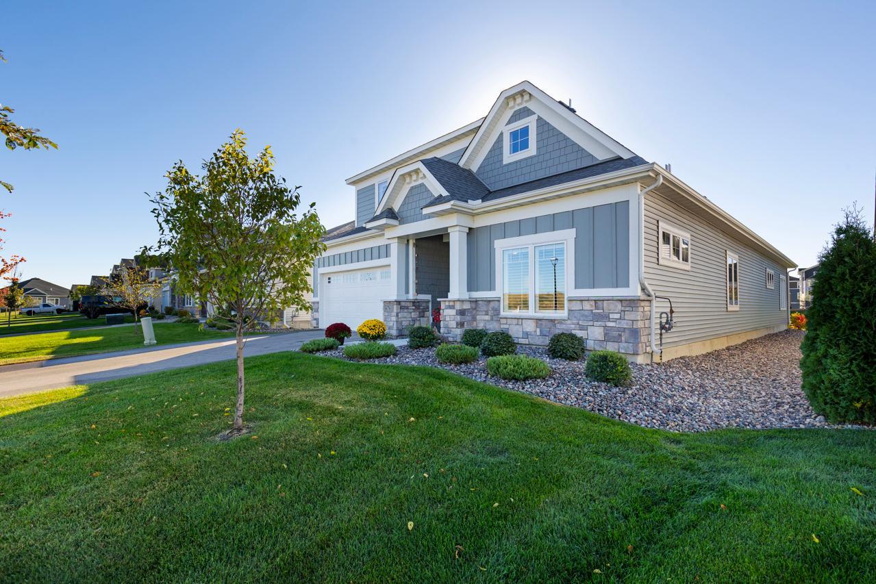 6761 Bellflower Drive