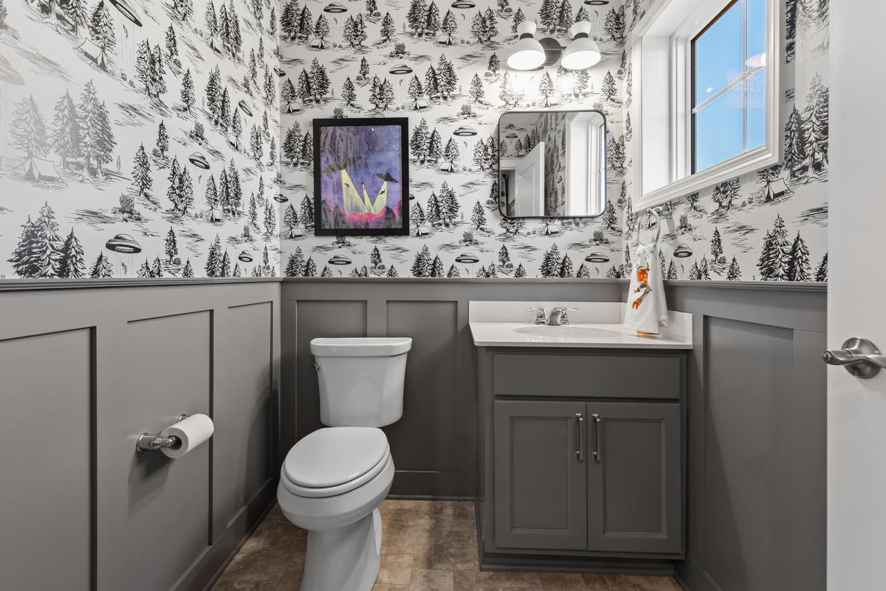 6761 Bellflower Drive