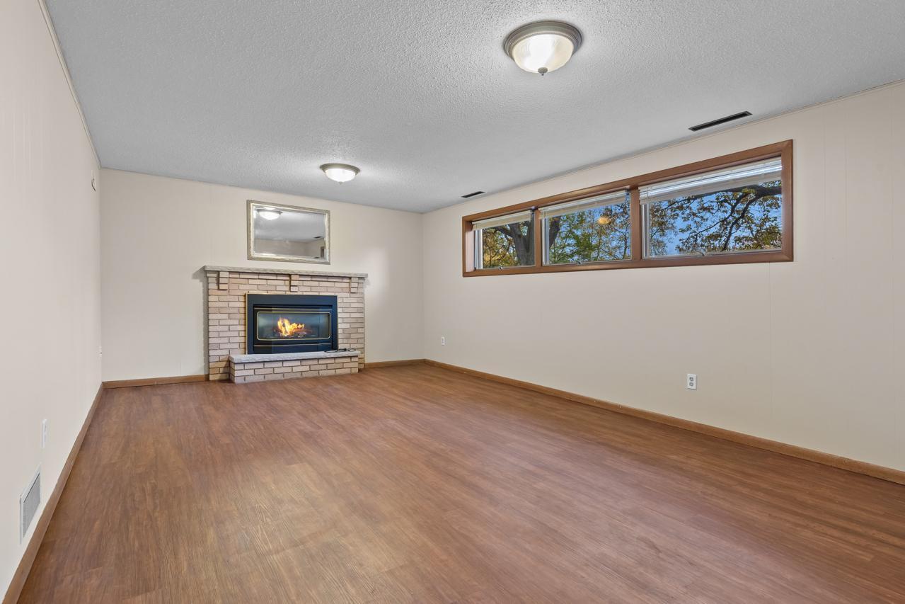 50 Willow Wood Drive